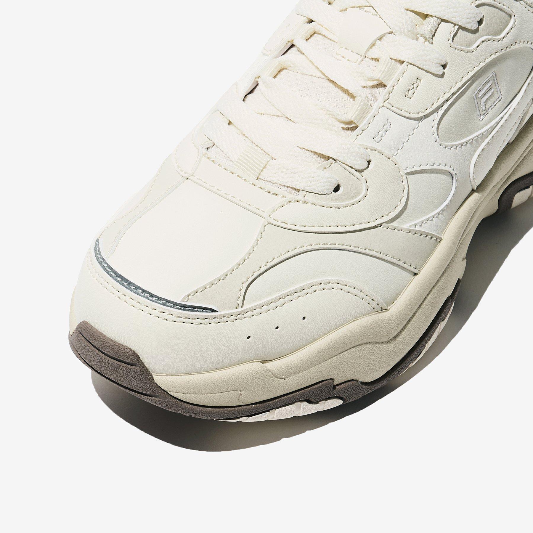 BGE/BGE/BGE - Fila - Wavy Rumble Runners - 6