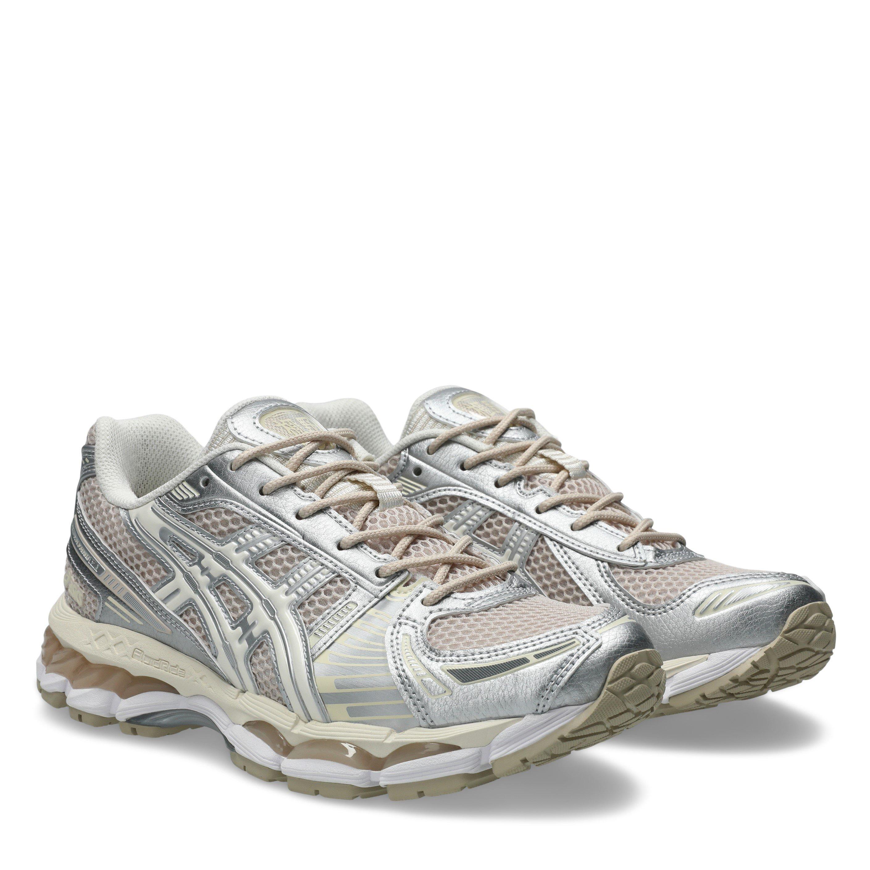 Mnrl Beige/Crm - Asics - Women's Gel Kayano Low-Top Trainers - 4