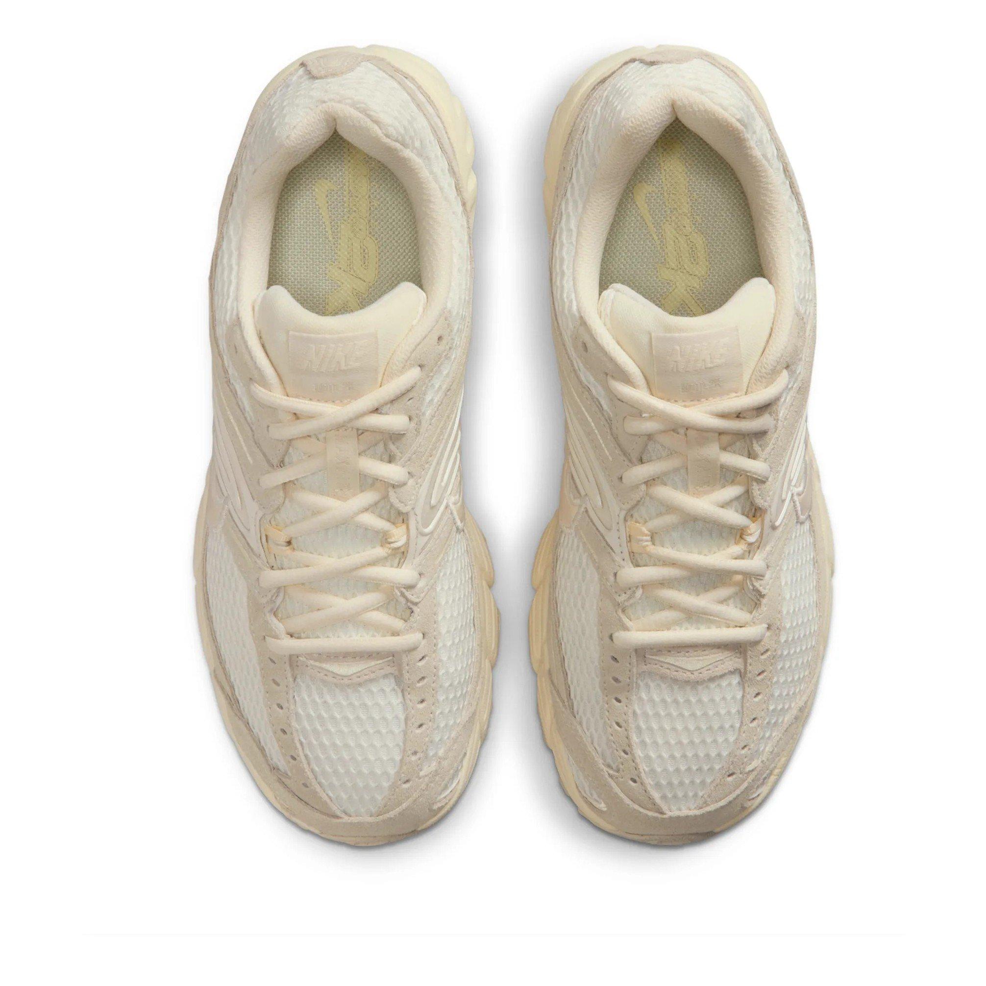 Sail/Ivory - Nike - Nike Air Max Moto 2k Trainers - 4