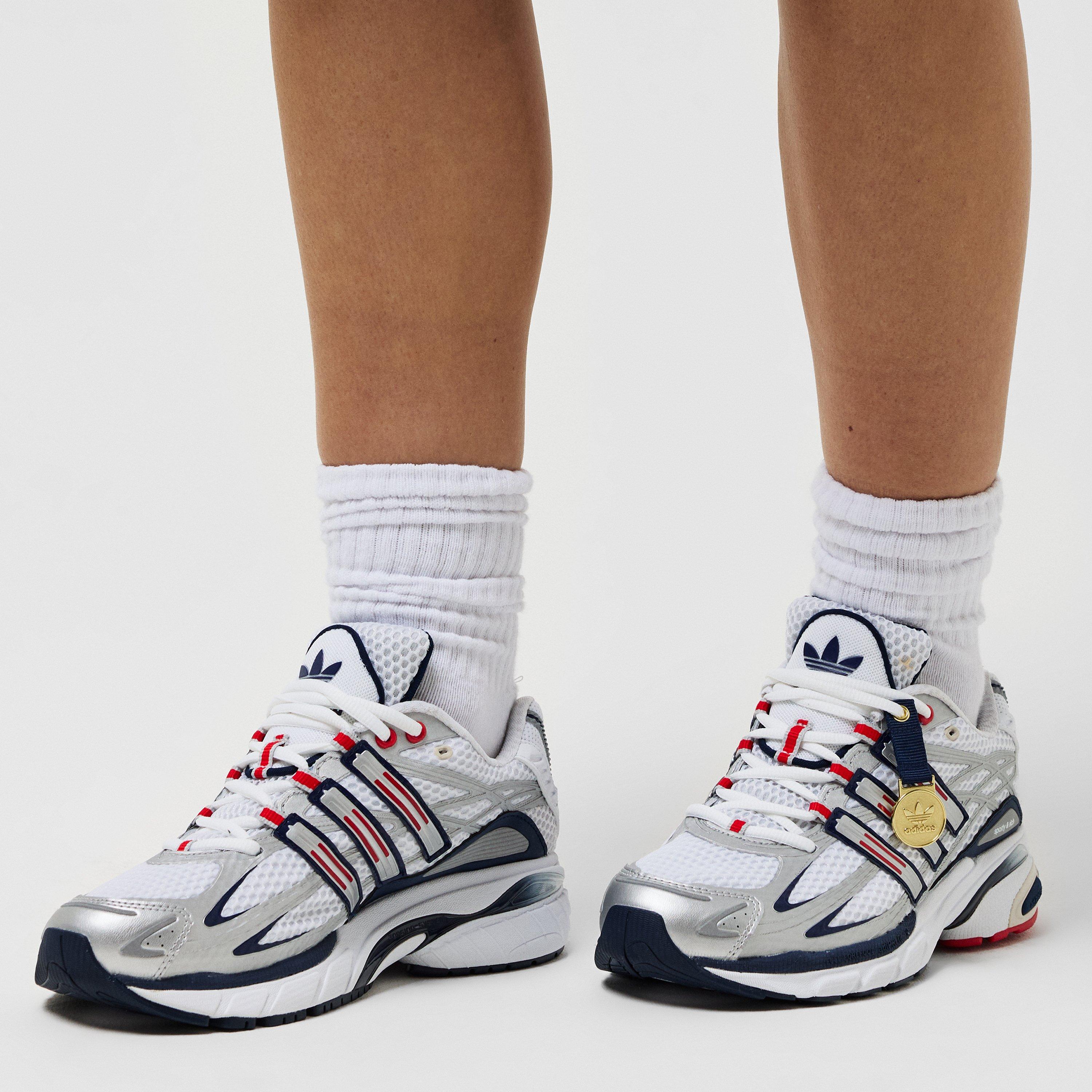 White/Red - adidas Originals - Women's Sporty And Rich Adistar Cushion Runners - 3