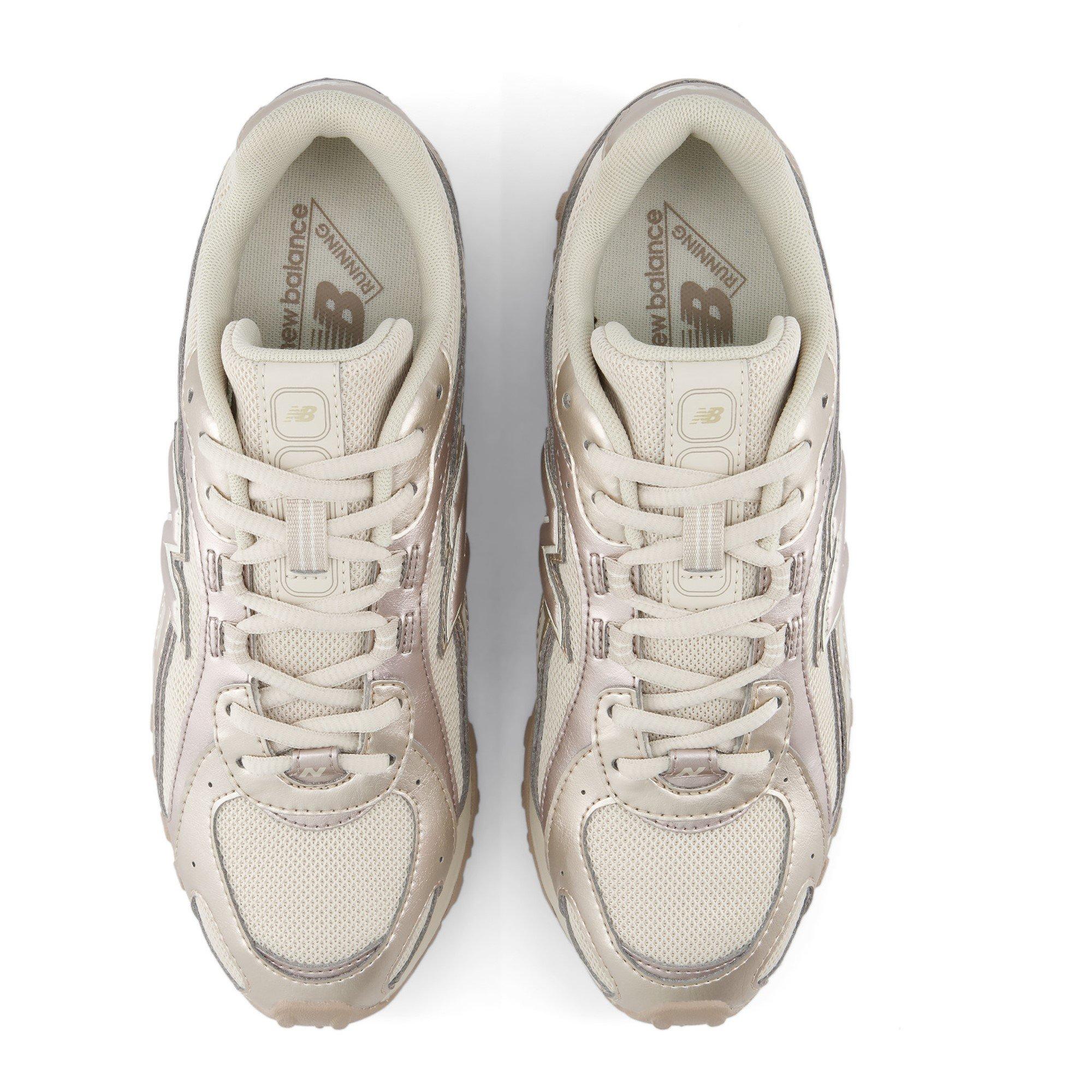 Timberwolf Brnz - New Balance - NB 204L Womens - 3