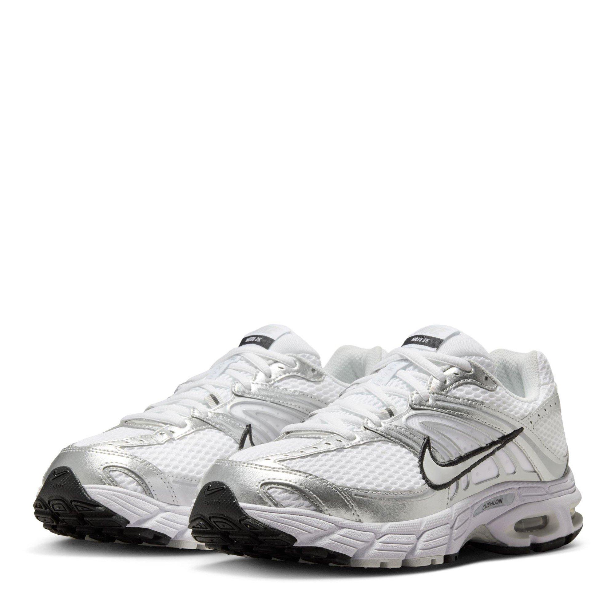 Bijelo/Srebrno/Crno - Nike - Women's Air Max Moto 2K Runners - 3
