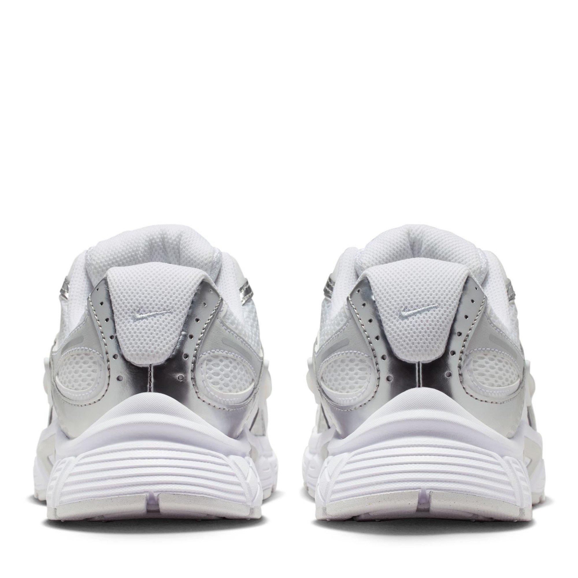 White/Silver - Nike - Women's V5 Runner - 4
