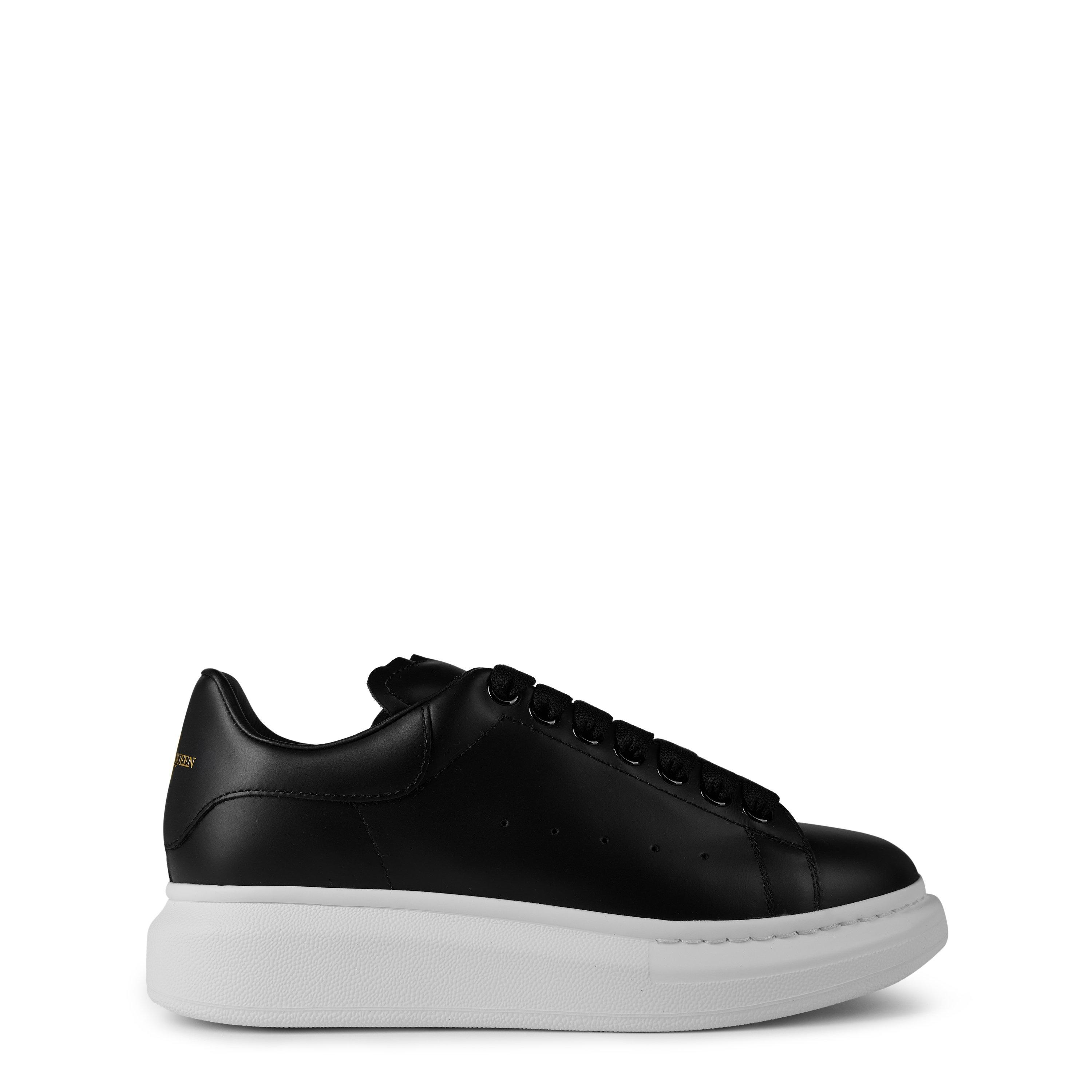 Alexander McQueen Oversized Sneakers Chunky Trainers Cruise Fashion