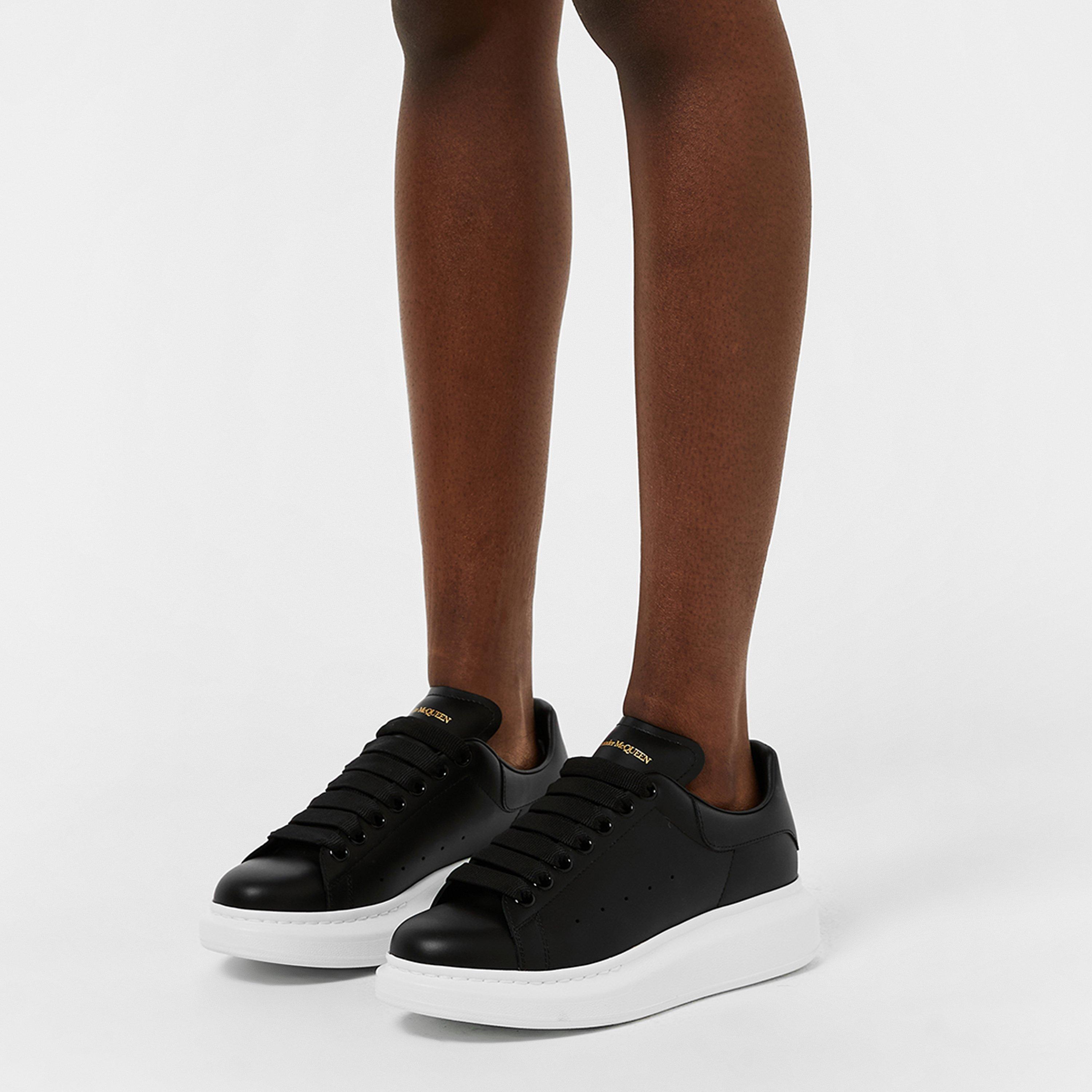 Blck/Wht 1002 - Alexander McQueen - Women's Logo Print Leather Oversized Trainers - 3