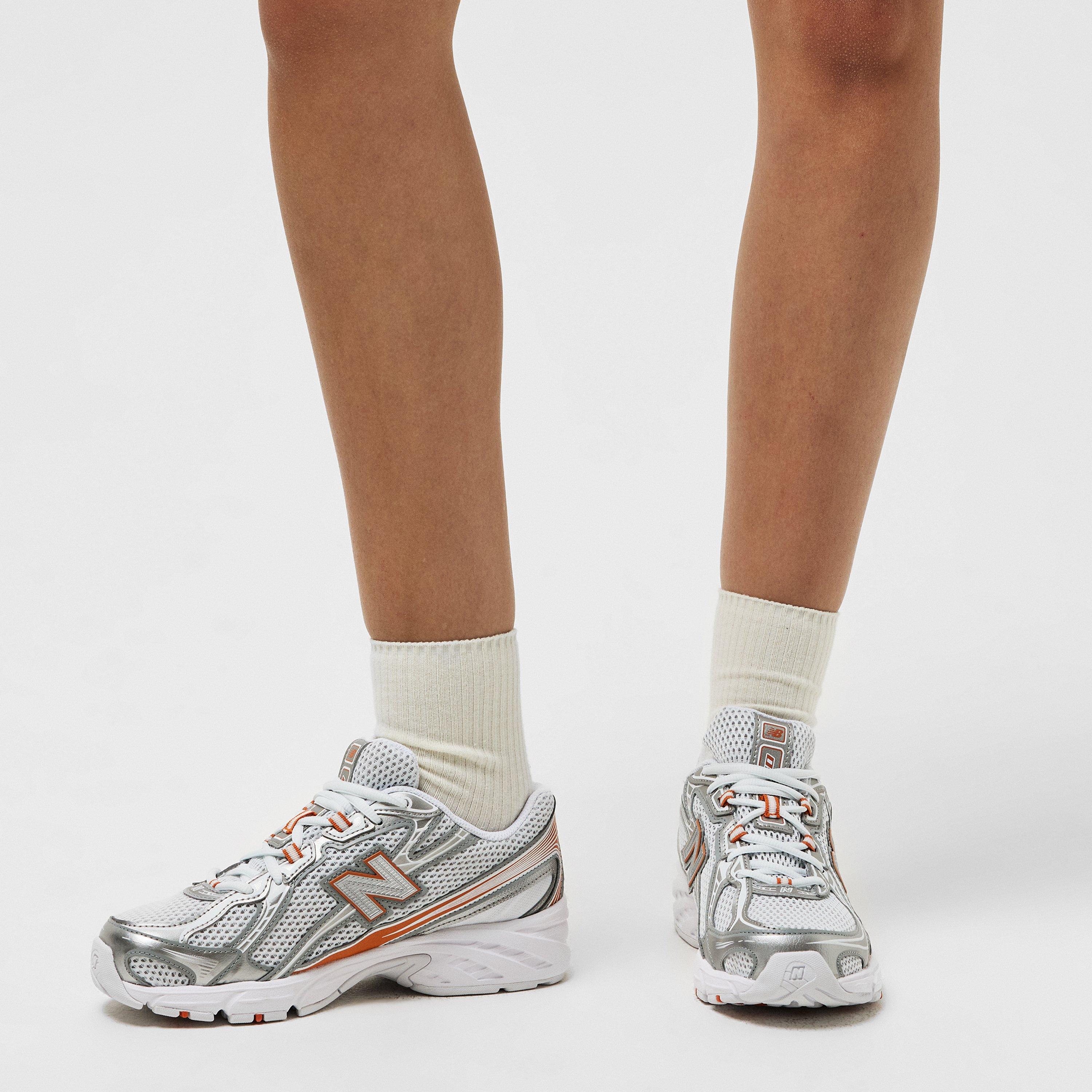Orange - New Balance - NB 740 Womens - 3