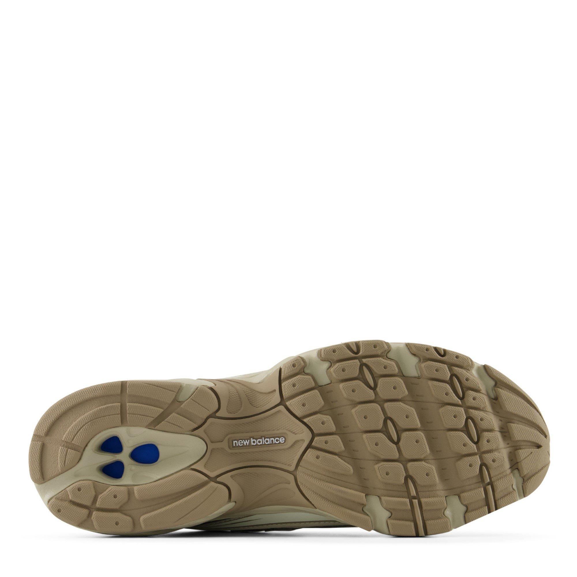 Mushroom - New Balance - NB 740 Womens - 4