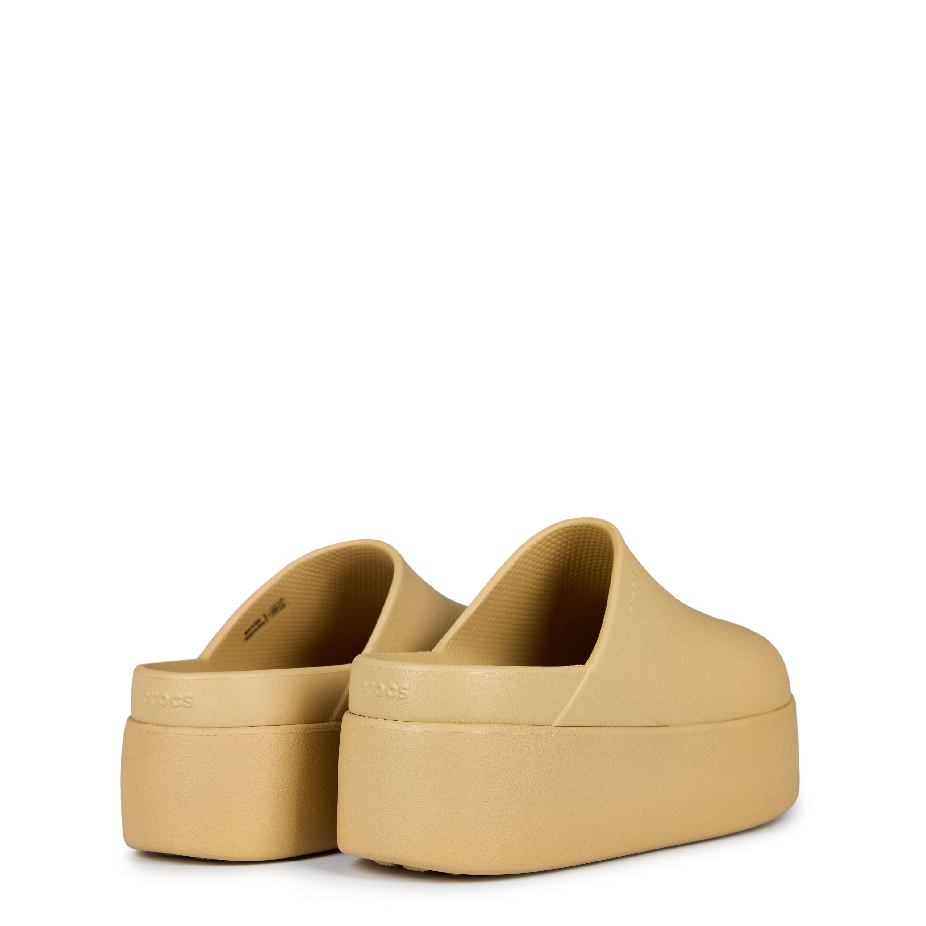 Wheat - Crocs - Women's Dylan Platform Clogs - 5