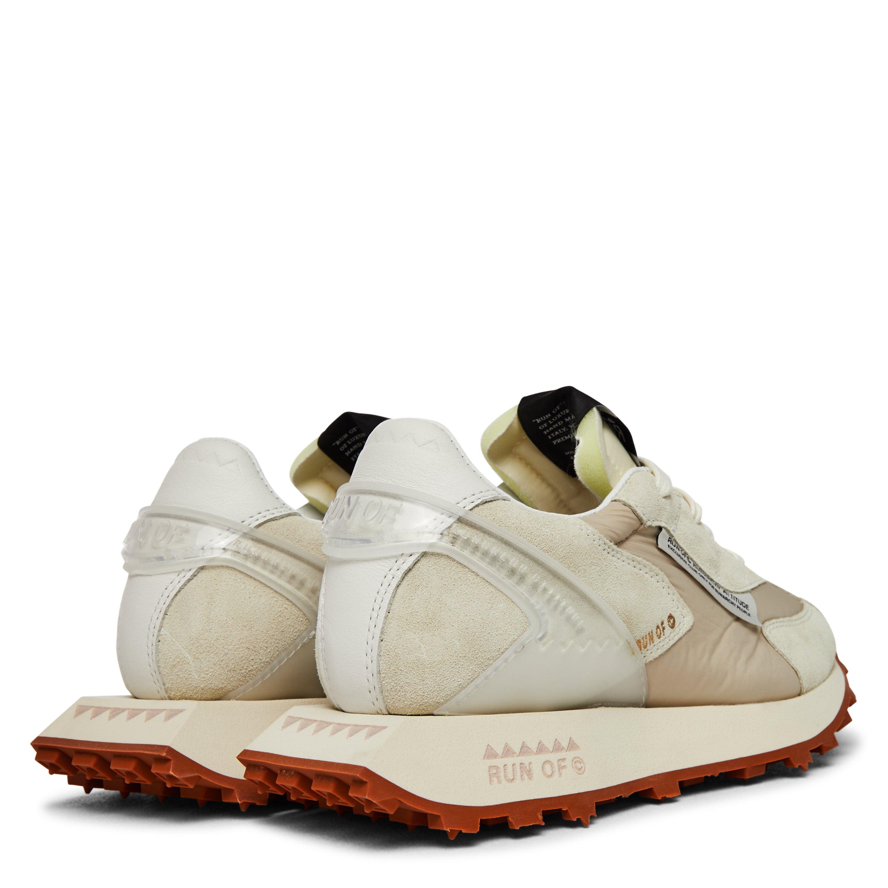 Beige - Run Of - Women's Vintage Generation Runners - 4