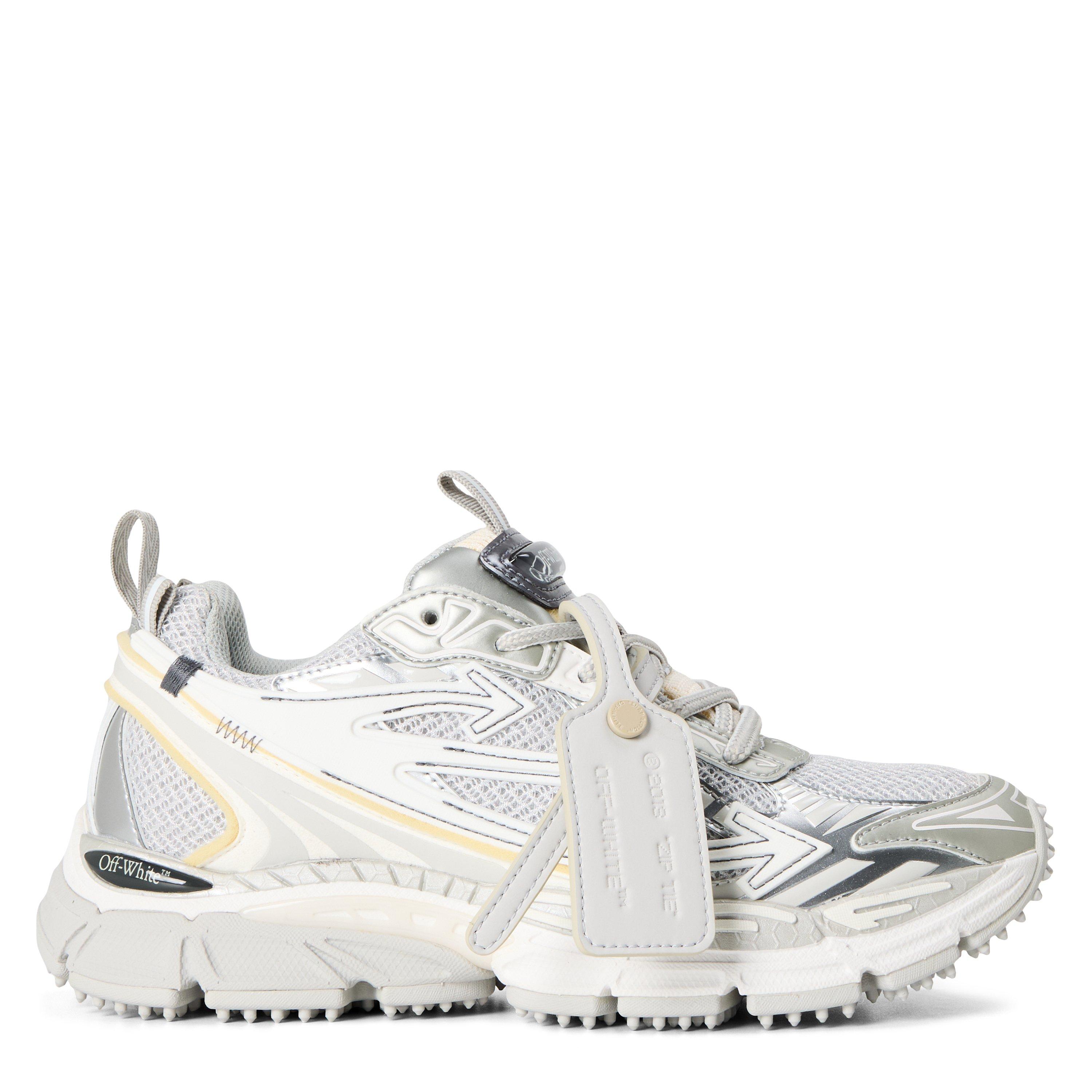 Women's Be Right Back Retro-inspired Comfort Sneakers
