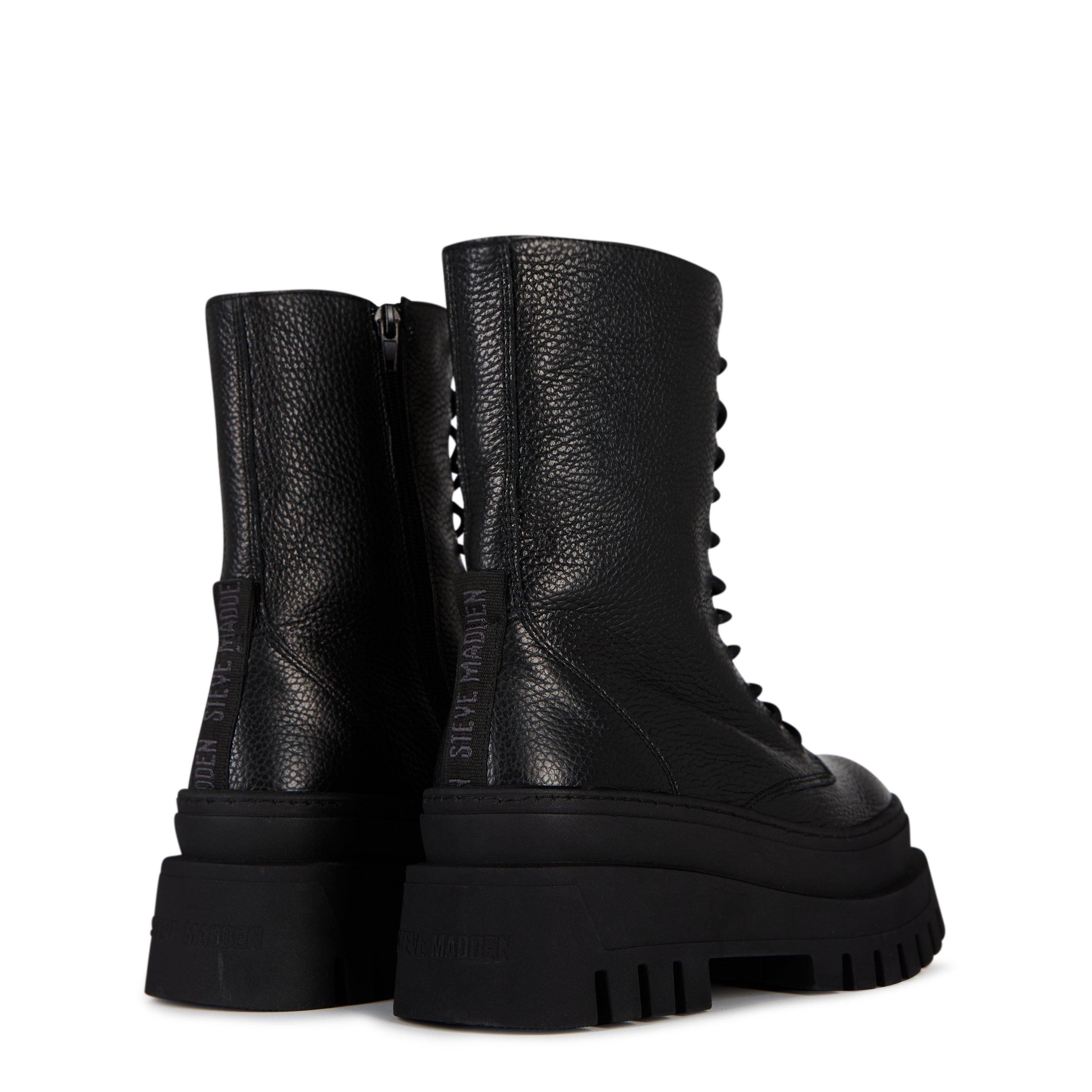 Steve madden black chunky boots deals