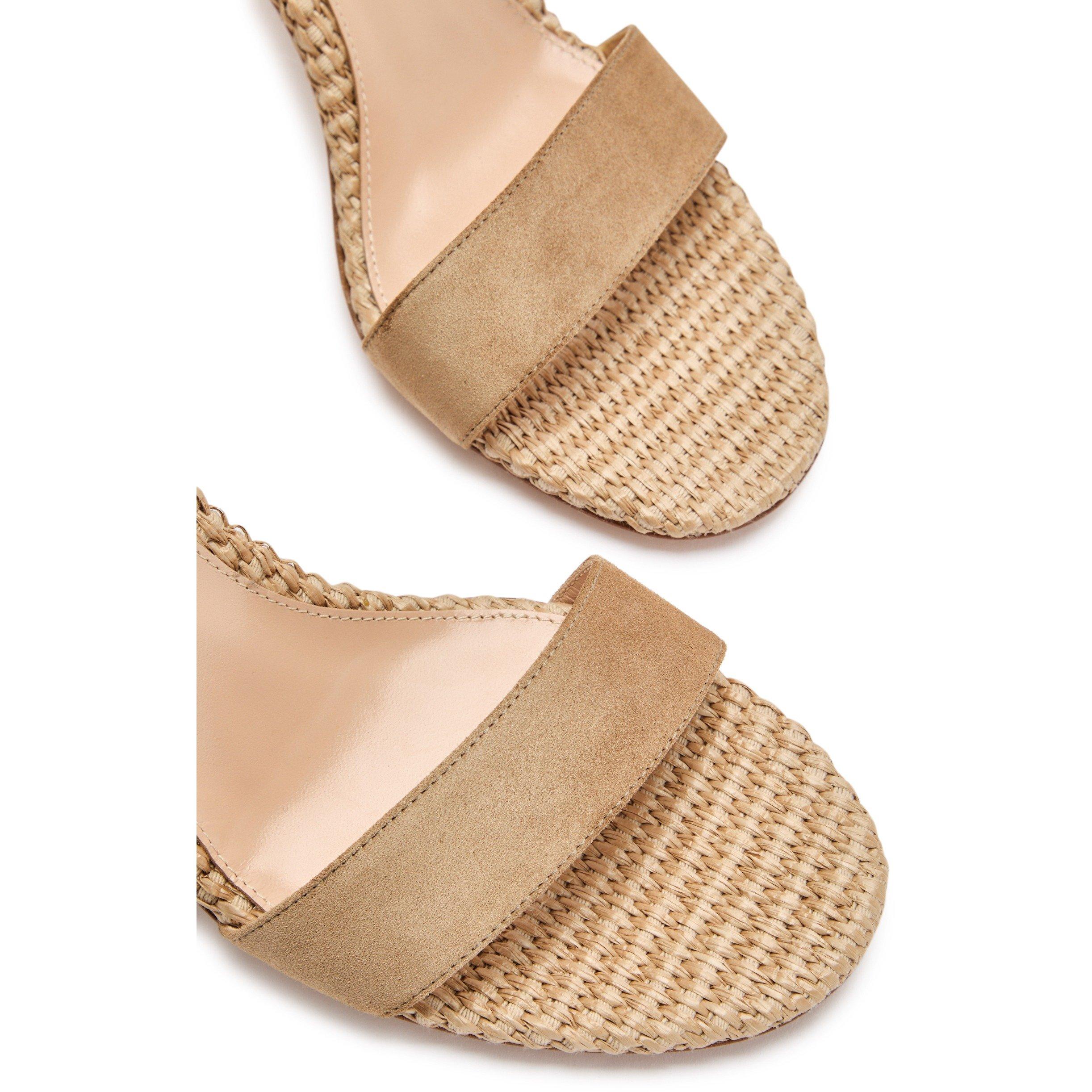 CAMEL - Gianvito Rossi - Women's Luana Suede Block-Heel Sandals - 4