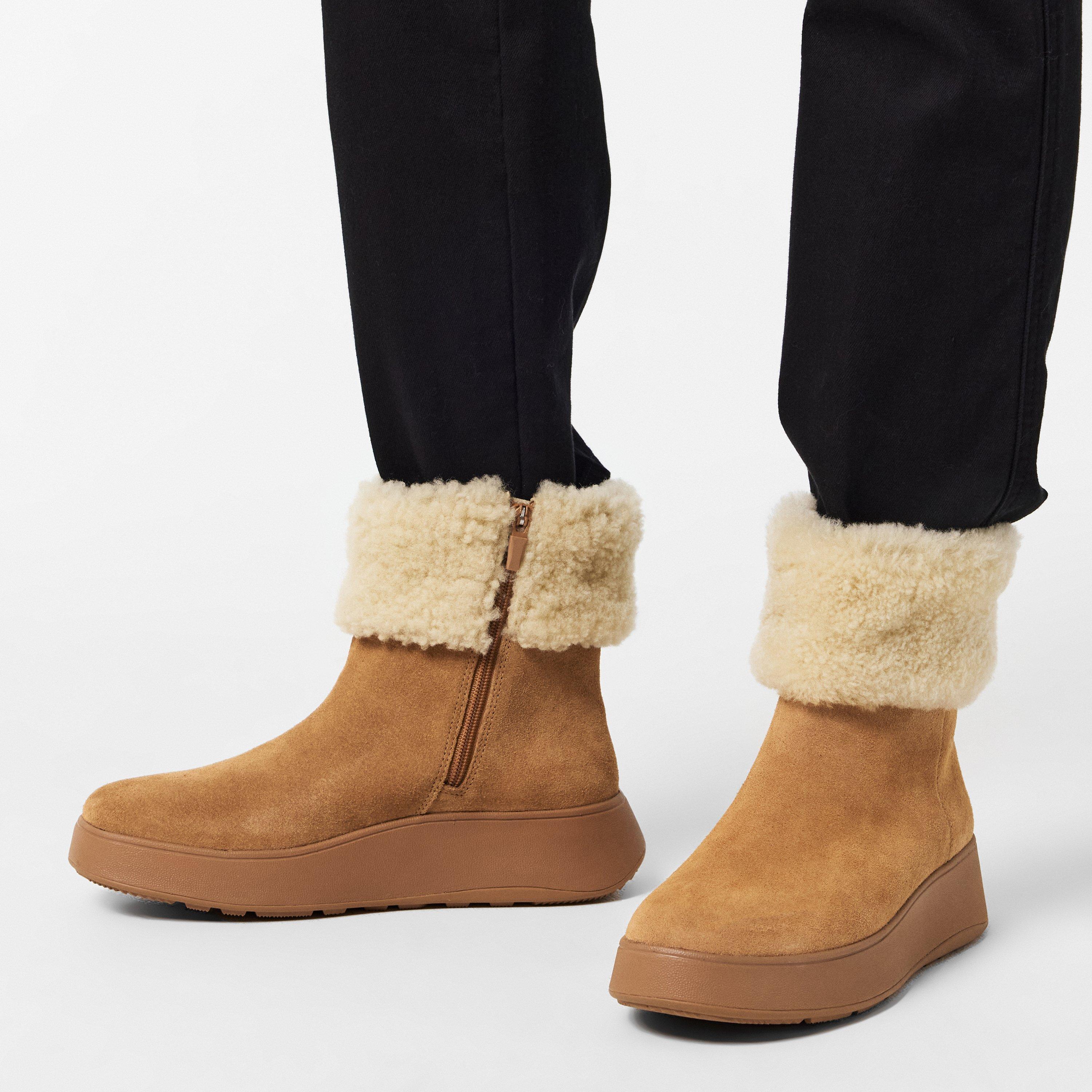 Desert Tan - Fitflop - Women's Shearling Snug Boots - 3