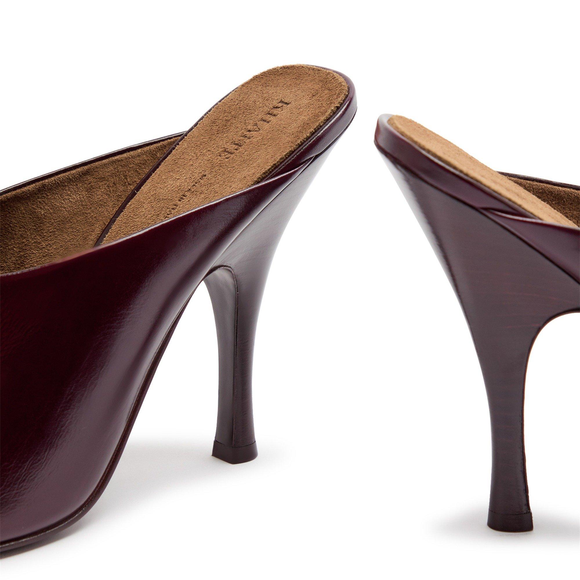 BURGUNDY - Khaite - Women's Colt 100 Leather Square-Toe Heeled Mules - 4