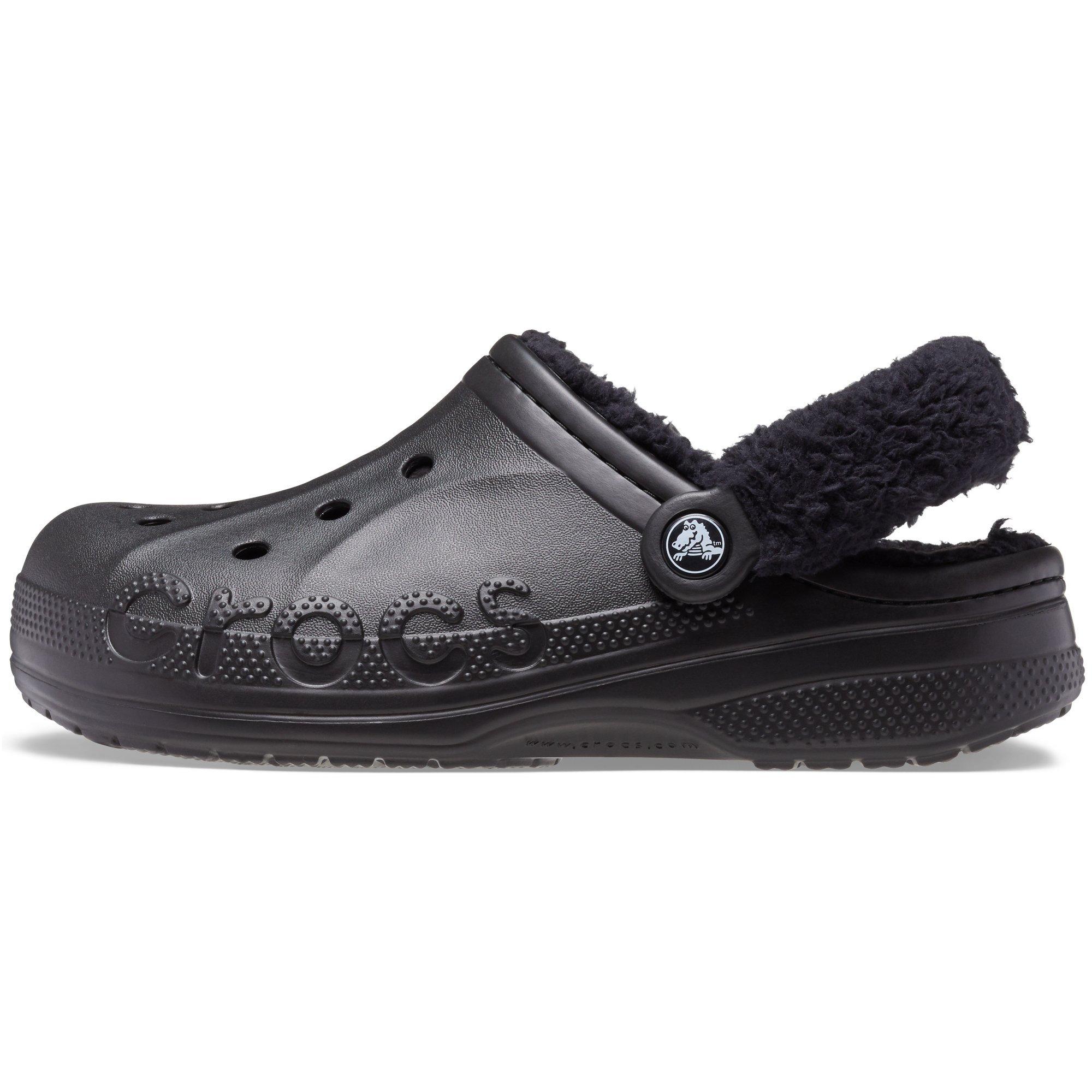 Schwarz - Crocs - Baya Lined Fuzz Strap Mule Slippers - 2