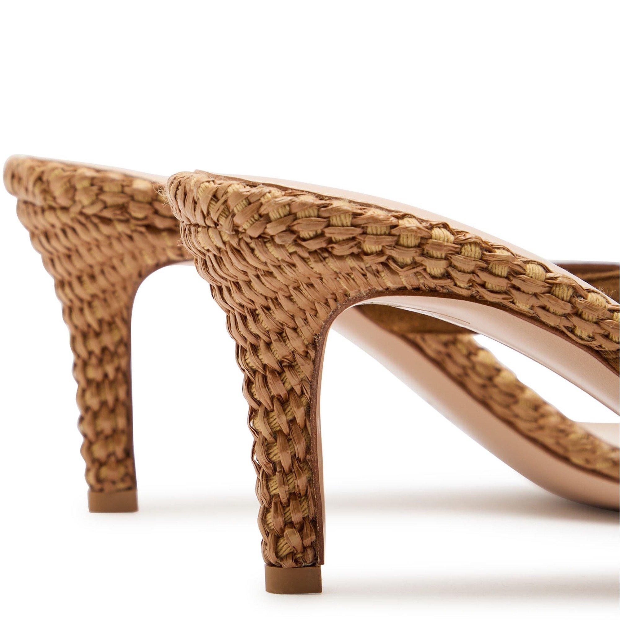 BROWN - Gianvito Rossi - CALYPSO THONG SANDAL - 4
