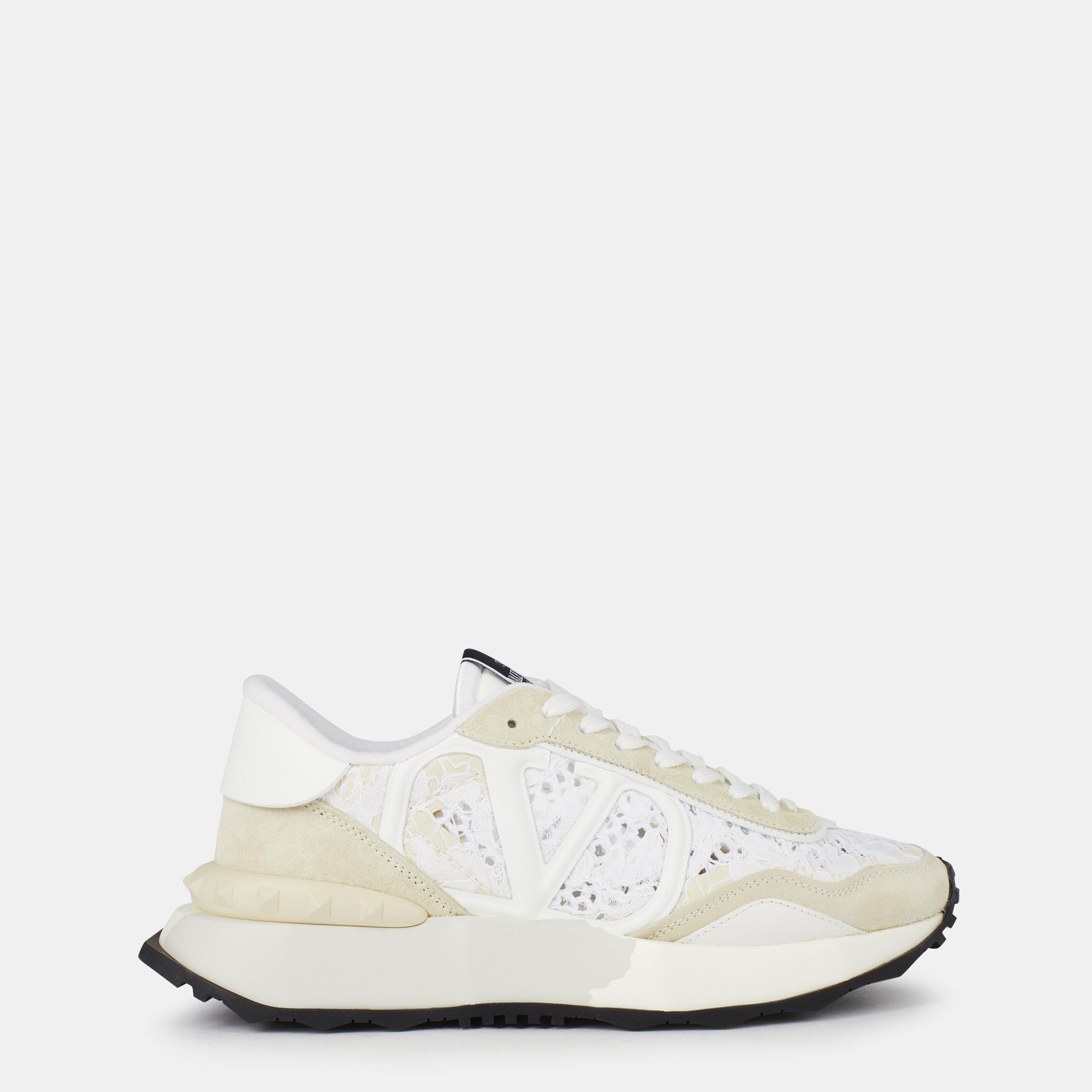 Bianco 0BQ - Valentino Garavani - Lace And Mesh Lacerunner Trainers - 1