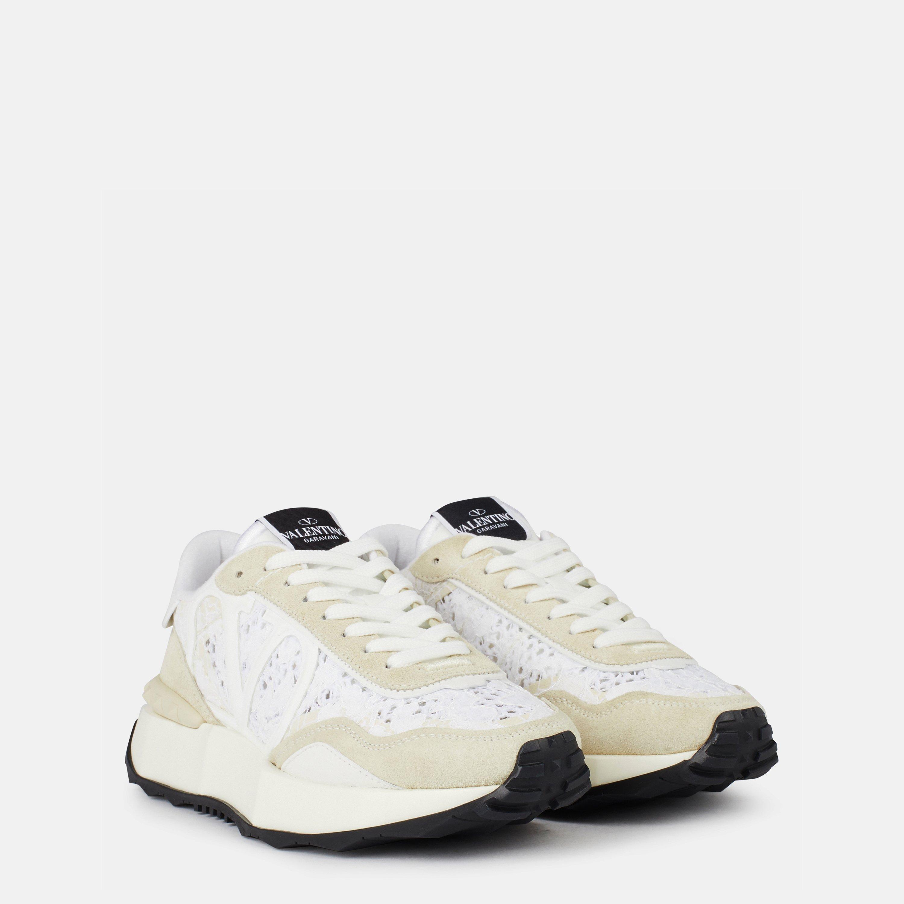 Bianco 0BQ - Valentino Garavani - Lace And Mesh Lacerunner Trainers - 4