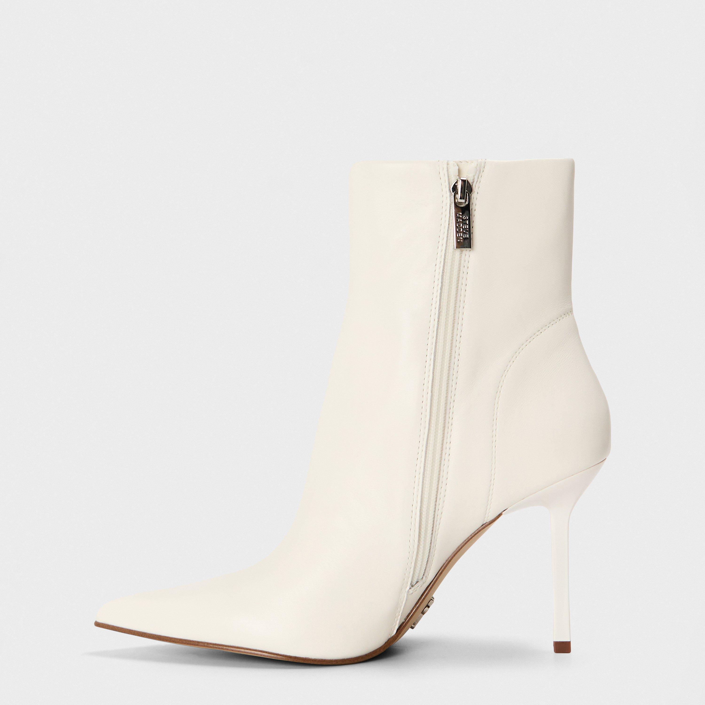 Coconut Milk - Steve Madden - Lyanna Ankle Boots - 2