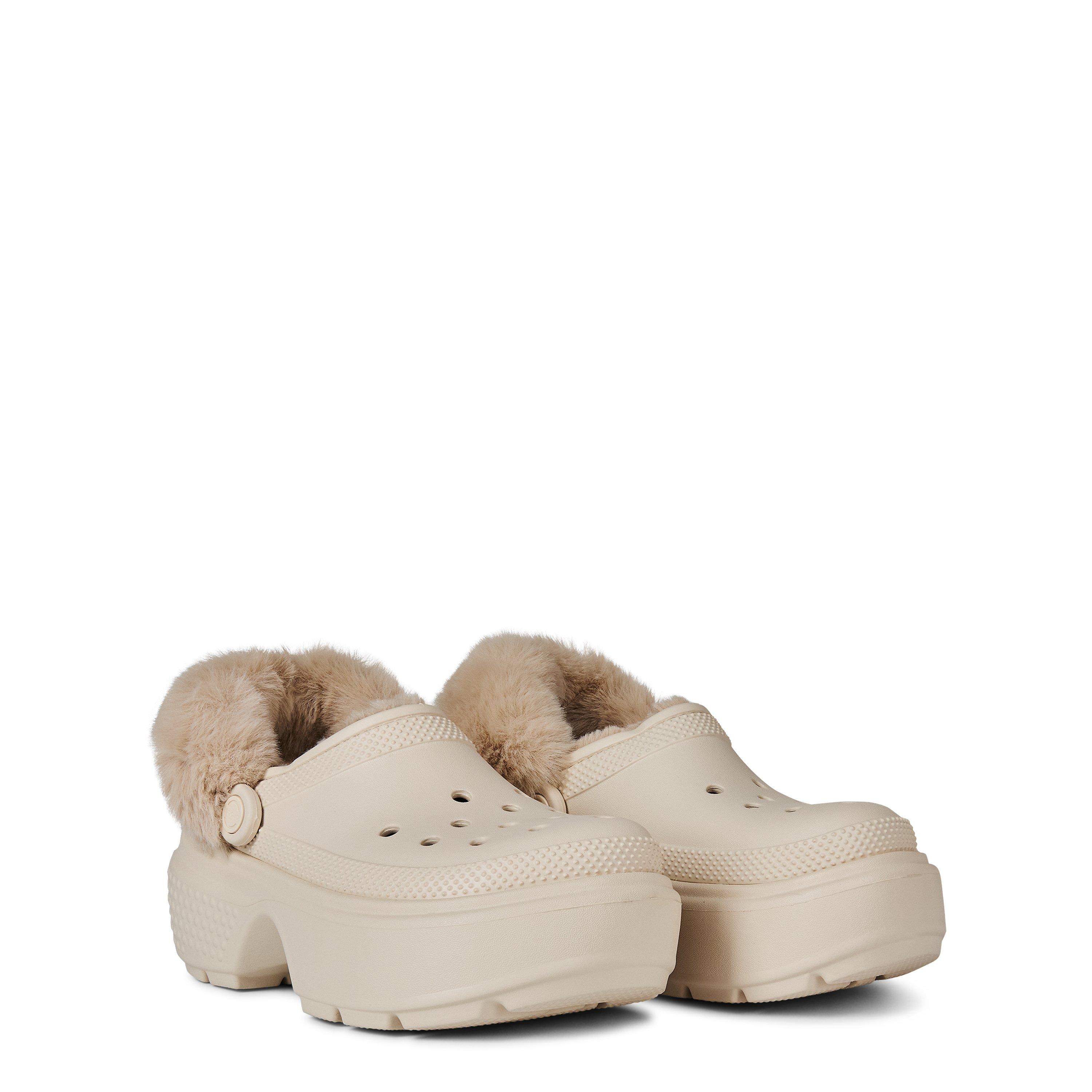 Stucco - Crocs - Women's Stomp Lined Mule Slippers - 4