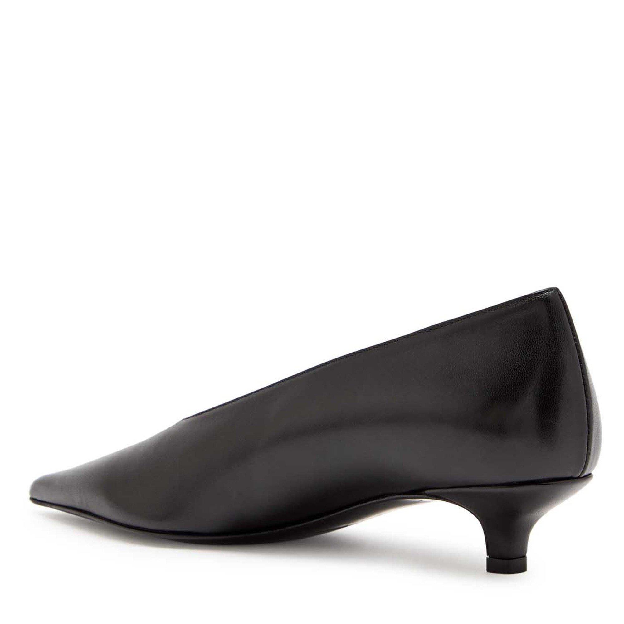 BLACK - Toteme - Women's Sharp Nappa Kitten Leather Court Shoes - 2