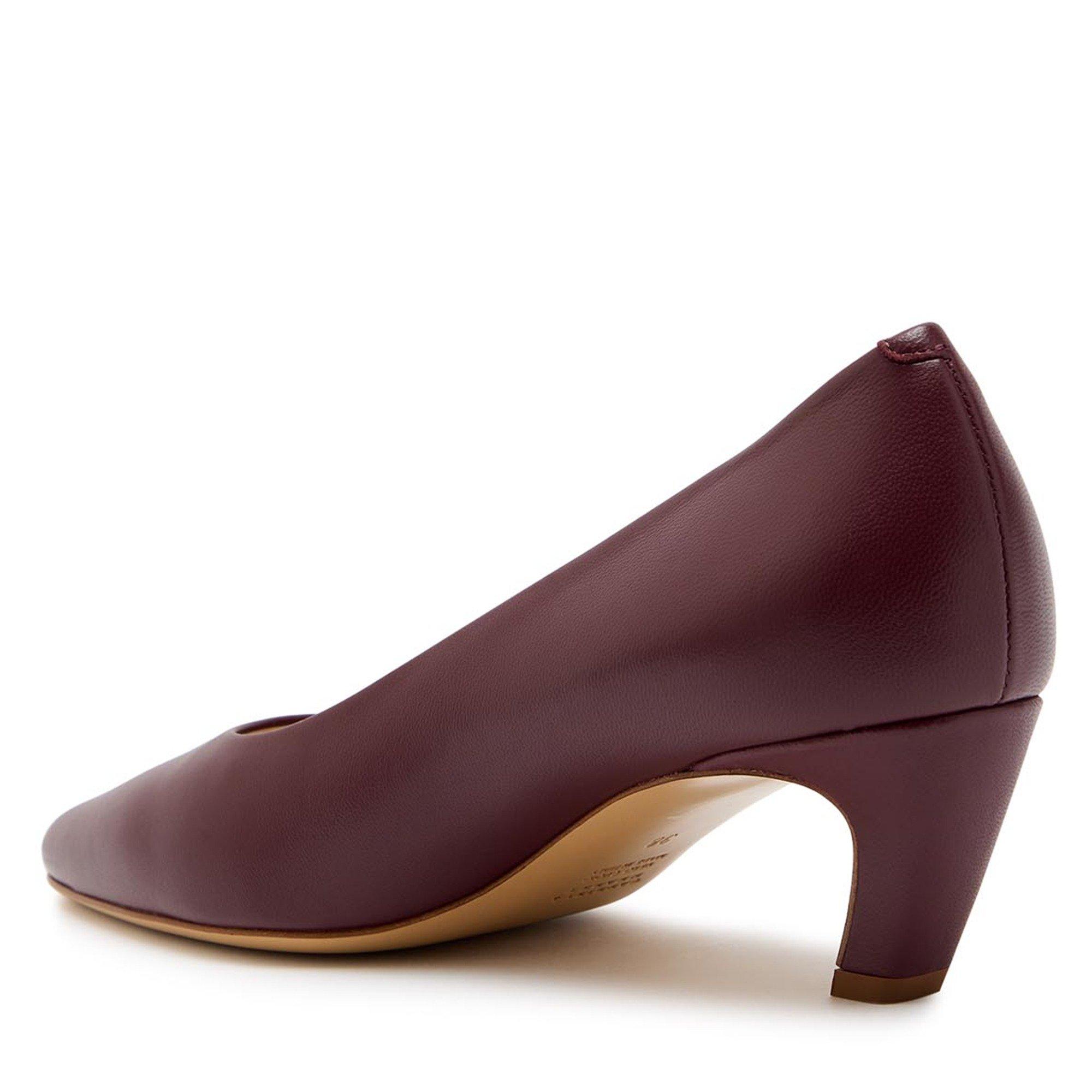 BURGUNDY - Gabriela Hearst - Women's Peggy Leather Kitten-Heel Court Shoes - 2