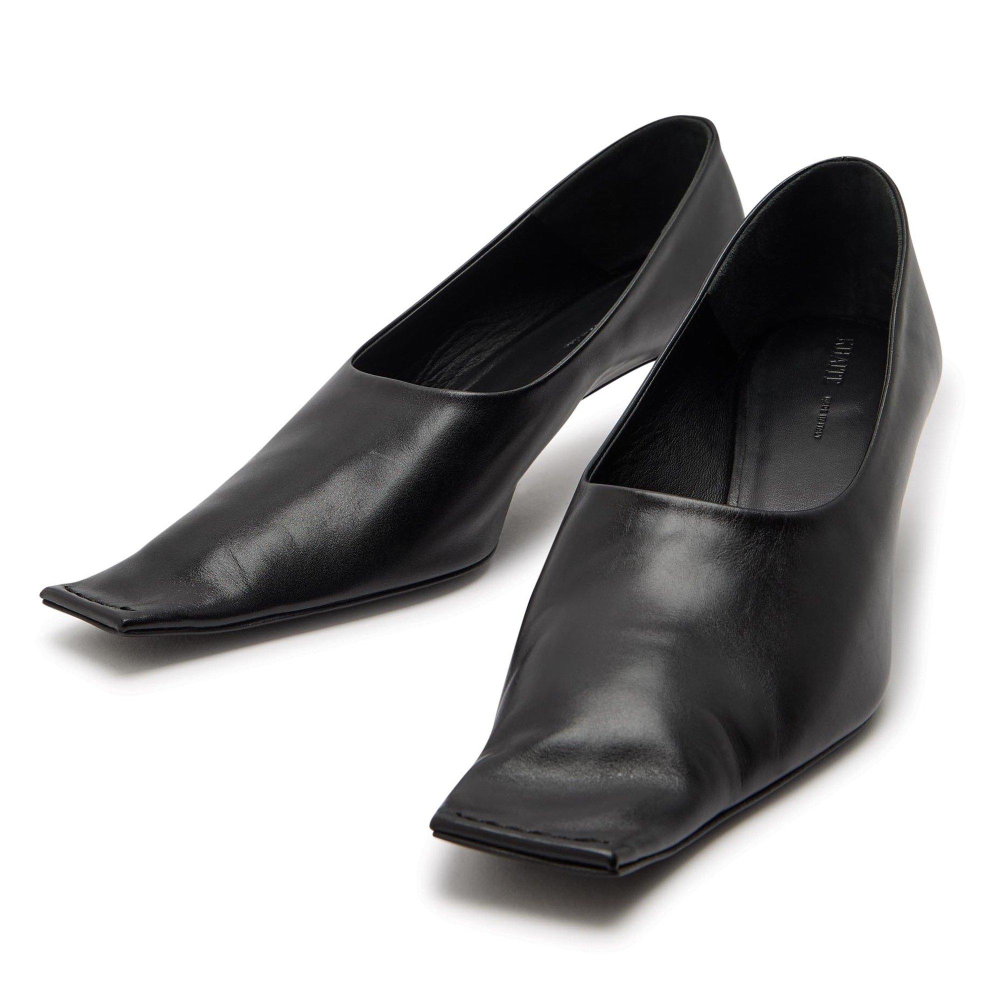 BLACK - Khaite - Women's Marlene Leather Square-Toe Kitten-Heel Court Shoes - 4