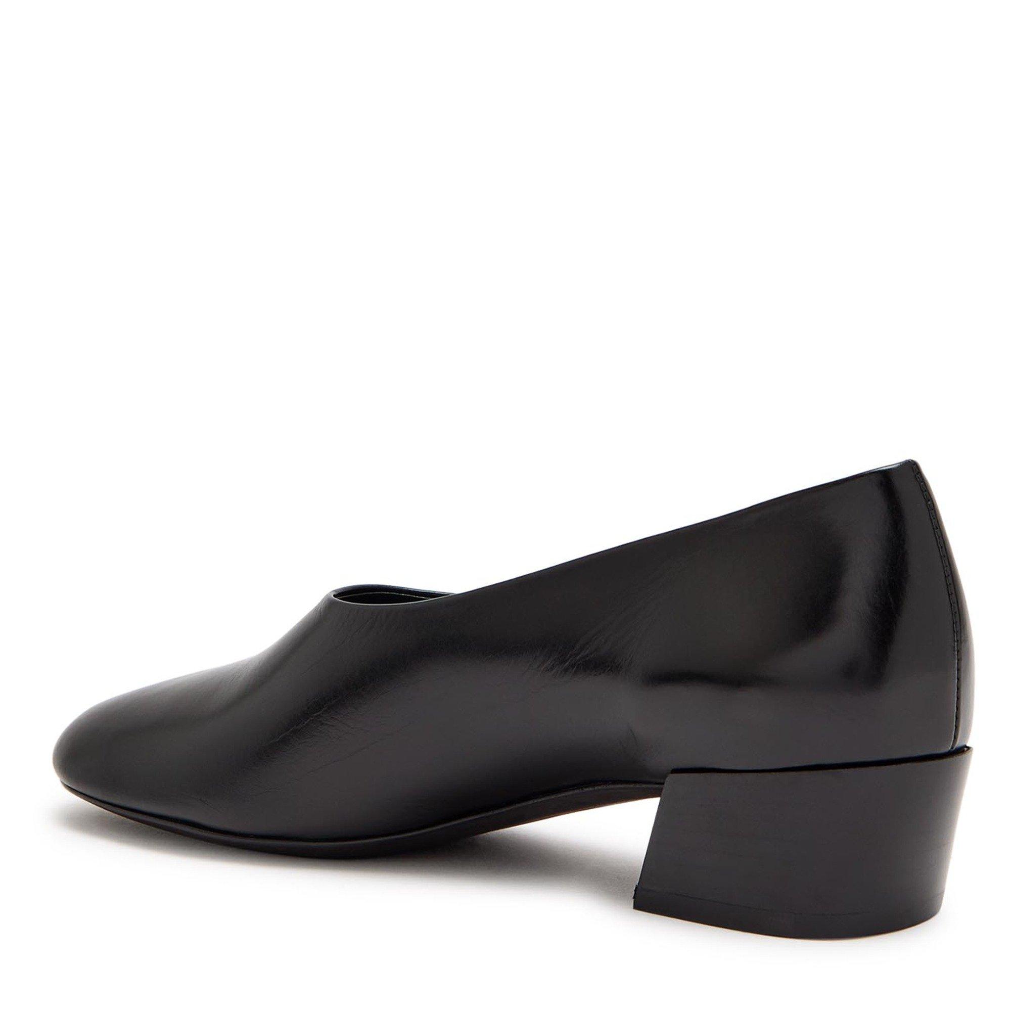 BLACK - Khaite - Women's Marcy Leather Round-Toe Court Shoes - 2