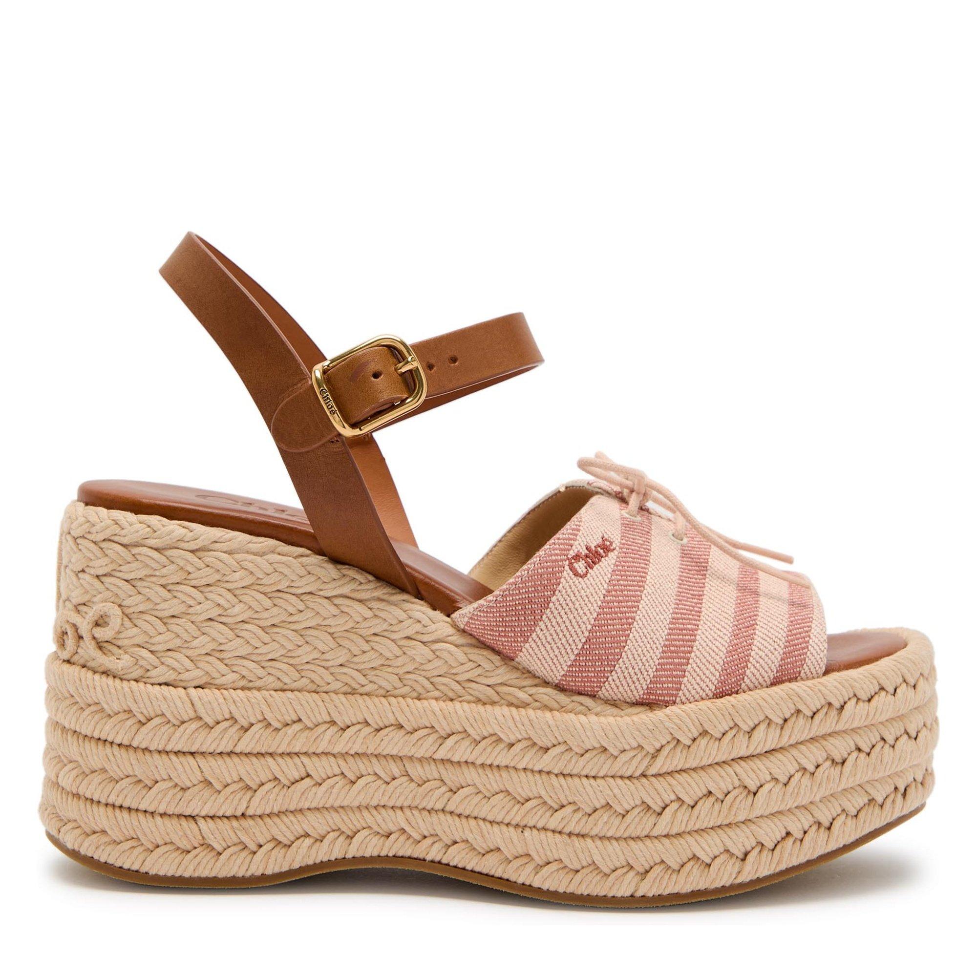 PINK - Chloe - 19Q - Isla - 1