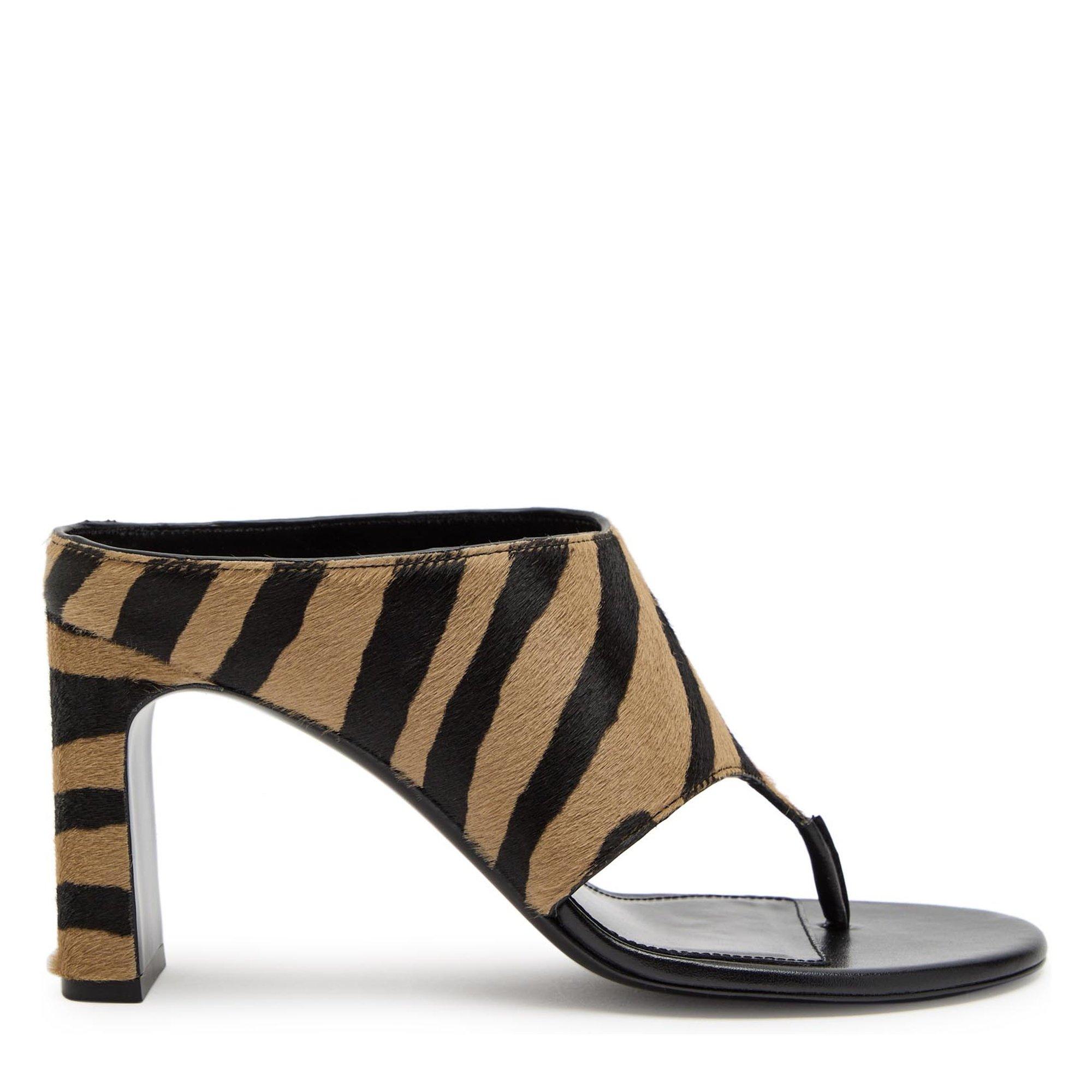 Stuart Weitzman Women's Babette Thong 85 Leather Heeled Sandals