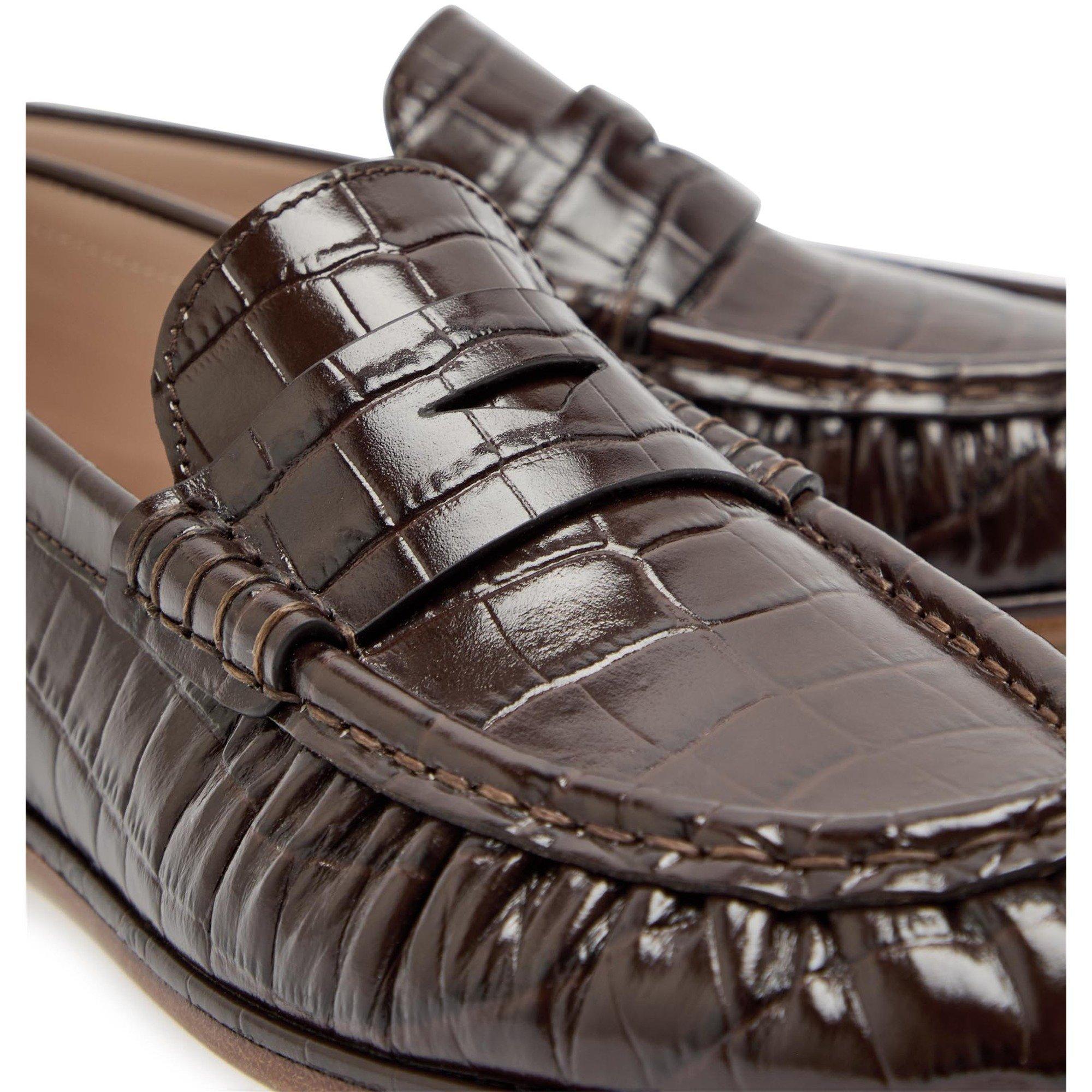 BROWN - Stuart Weitzman - Women's Spencer Crocodile Effect Leather Loafers - 4