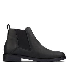 Clarks Memi Top Chelsea Boots