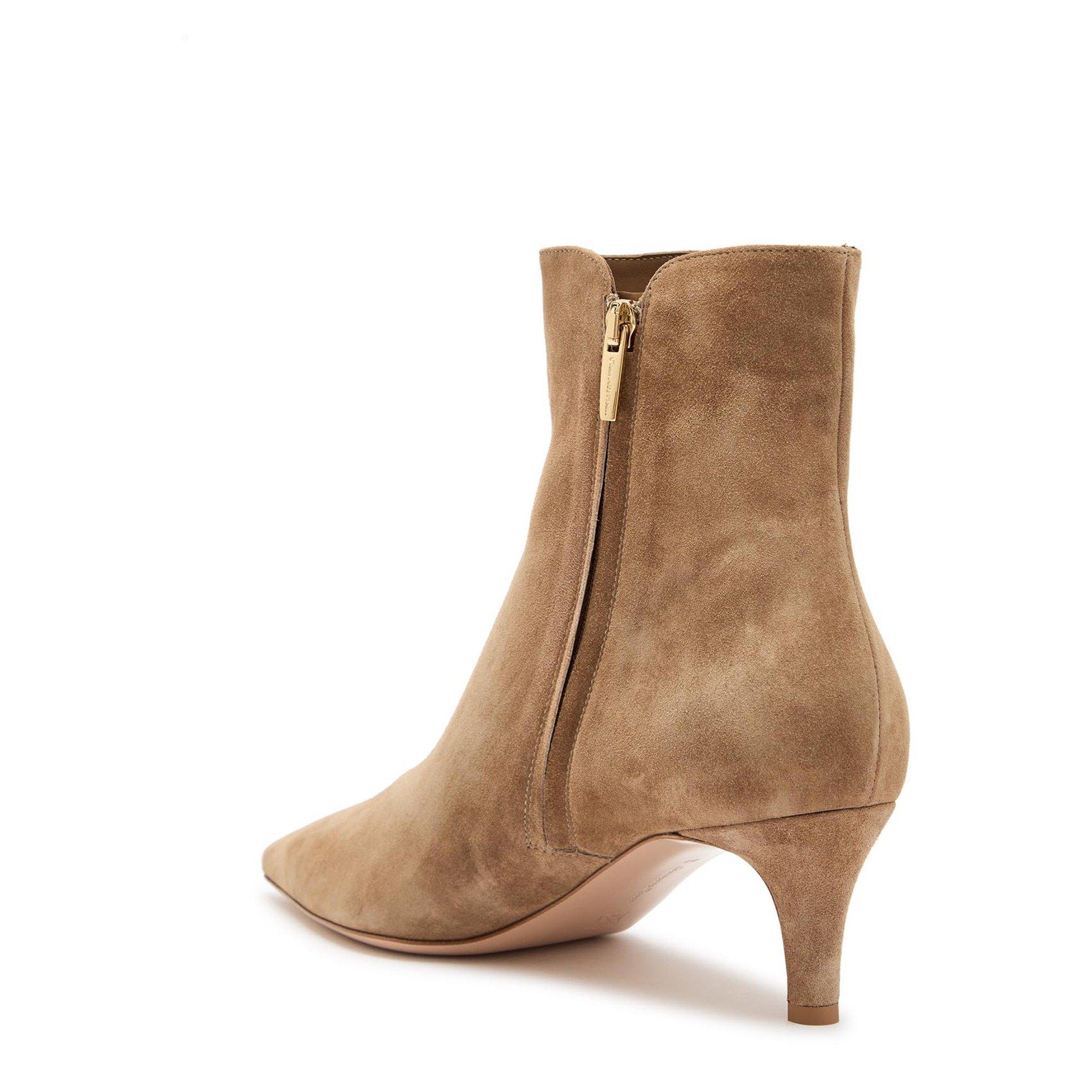 CAMEL - Gianvito Rossi - Women's Levy 55 Suede Kitten-Heel Ankle Boots - 2