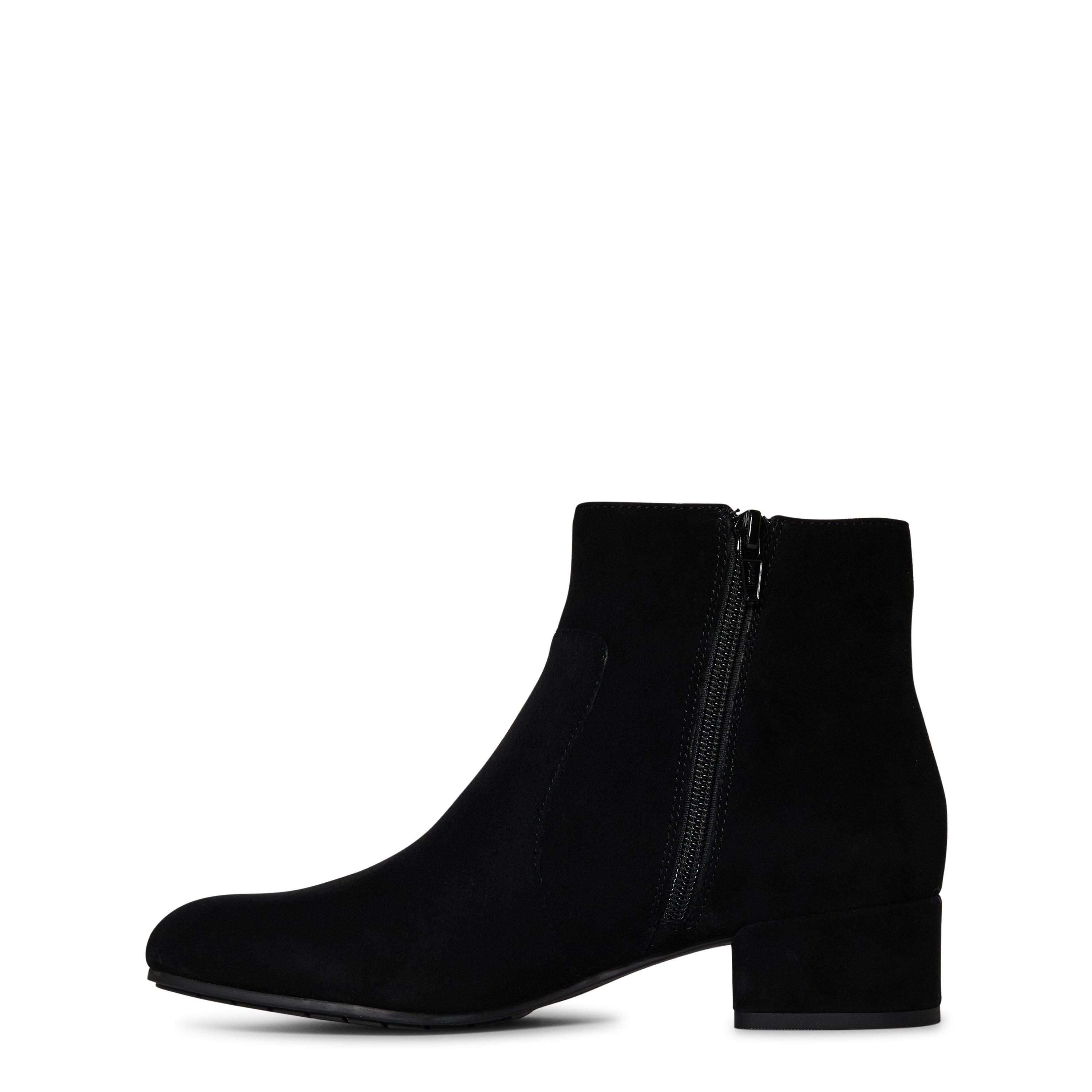 Pardy Suede Ankle Boots