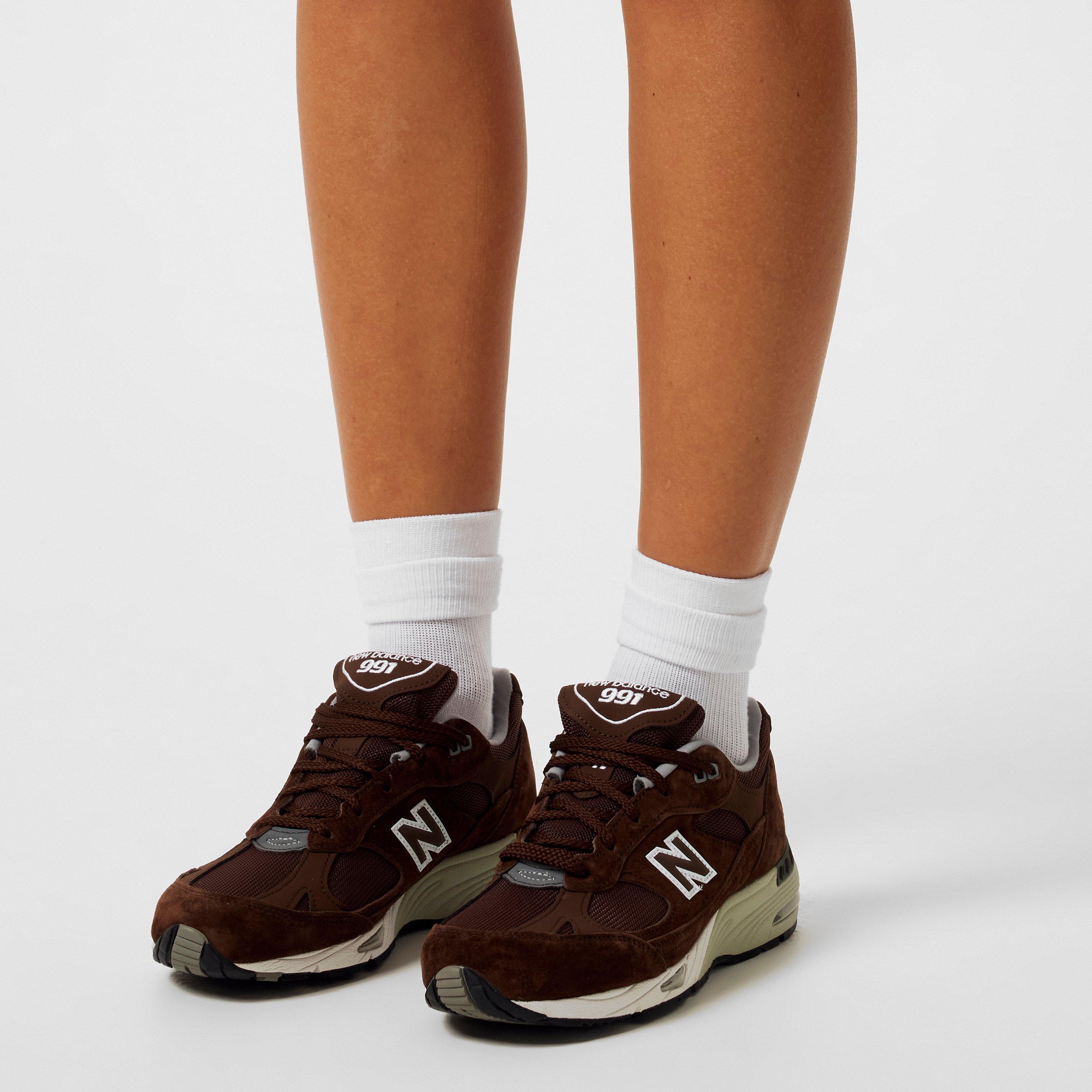 Carafe - New Balance - Women's Made in the UK Low-Top Trainers - 2