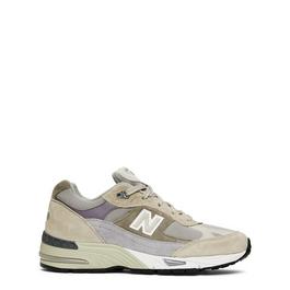 New Balance S122 W991 Trainers