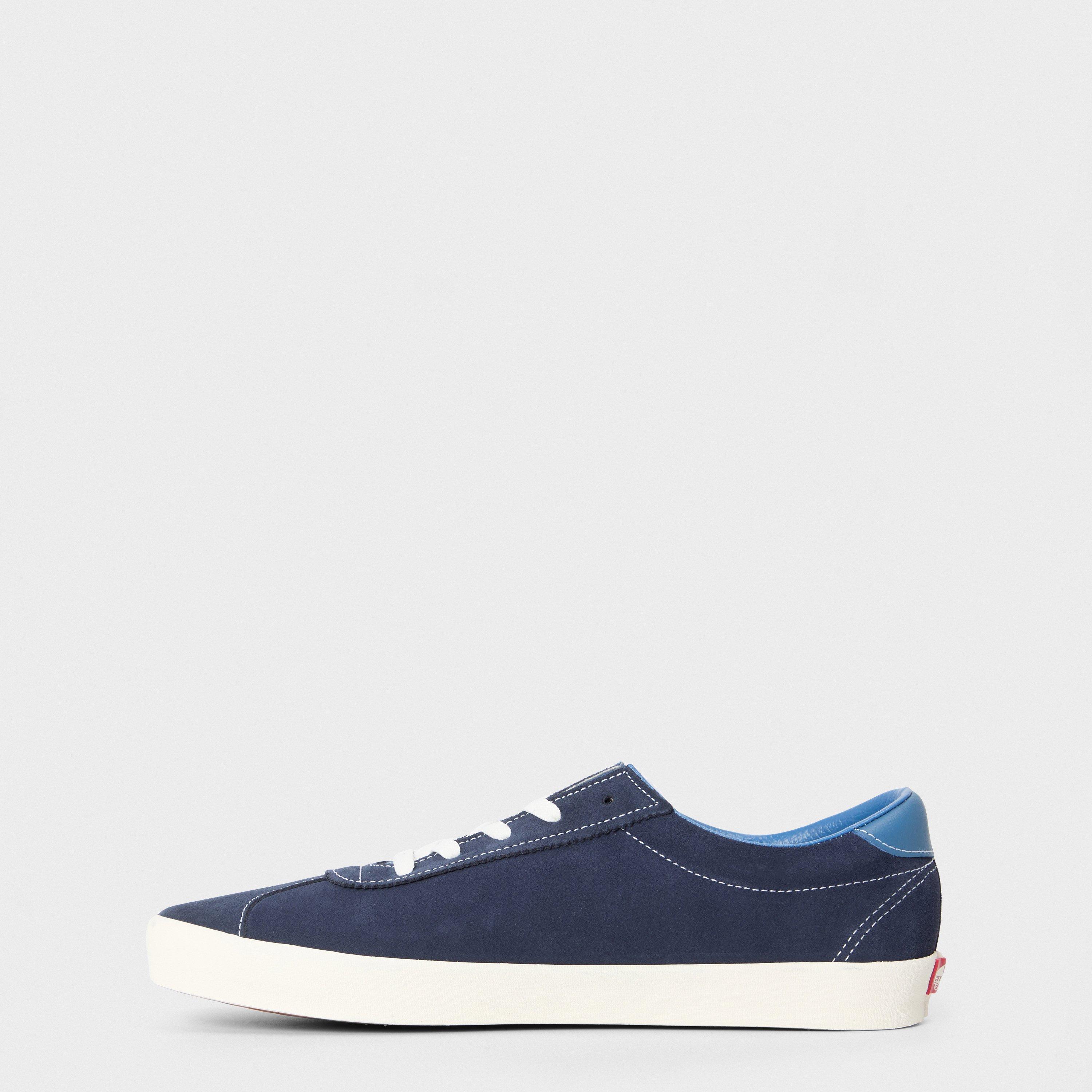 Parisian Night - Vans - Adults Sport Low Parisian Night Canvas Trainers - 2