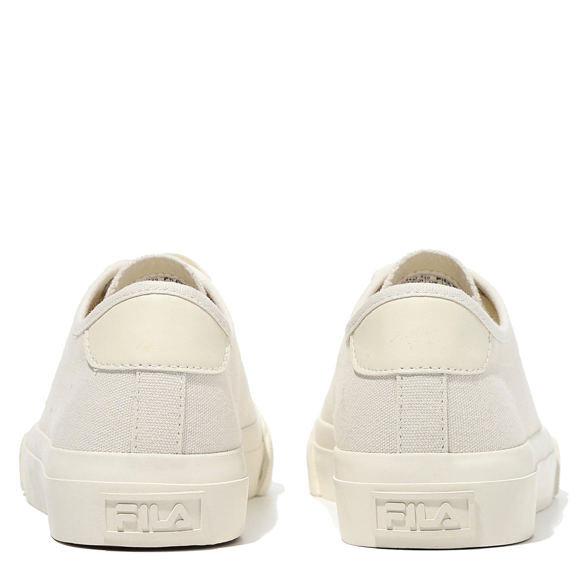 BGE/BGE/BGE - Fila - Classic Kicks Shoes Adults - 6