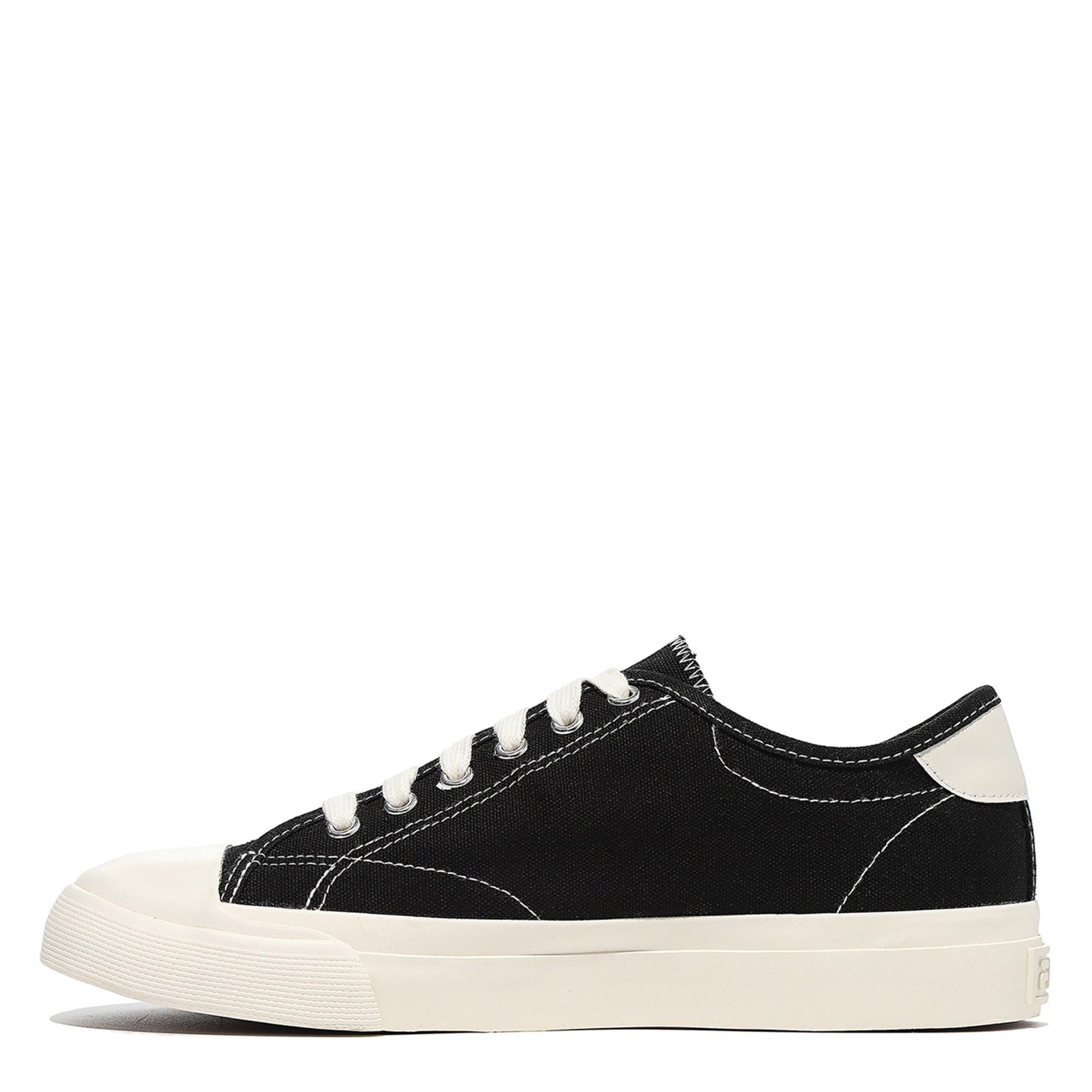 BLK/BLK/BLK - Fila - Classic Trainers Adults - 2