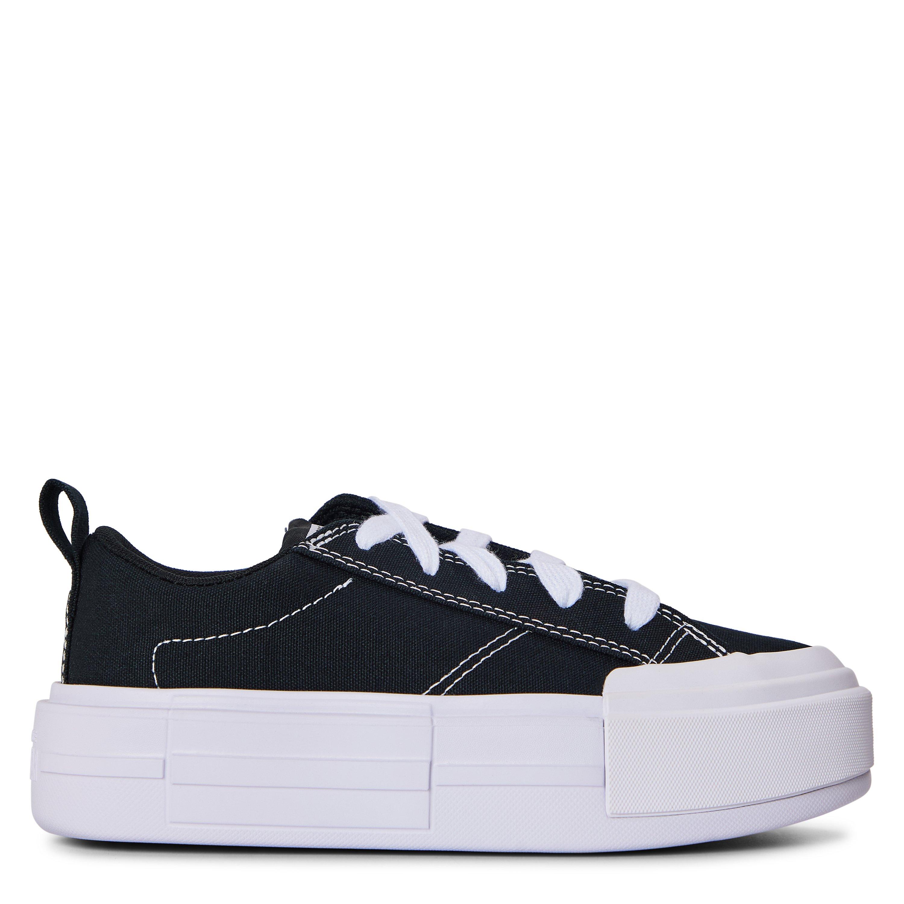 001-Black/Whi - Converse - Women's Chuck Taylor All Star Canvas High-Top Trainers - 1