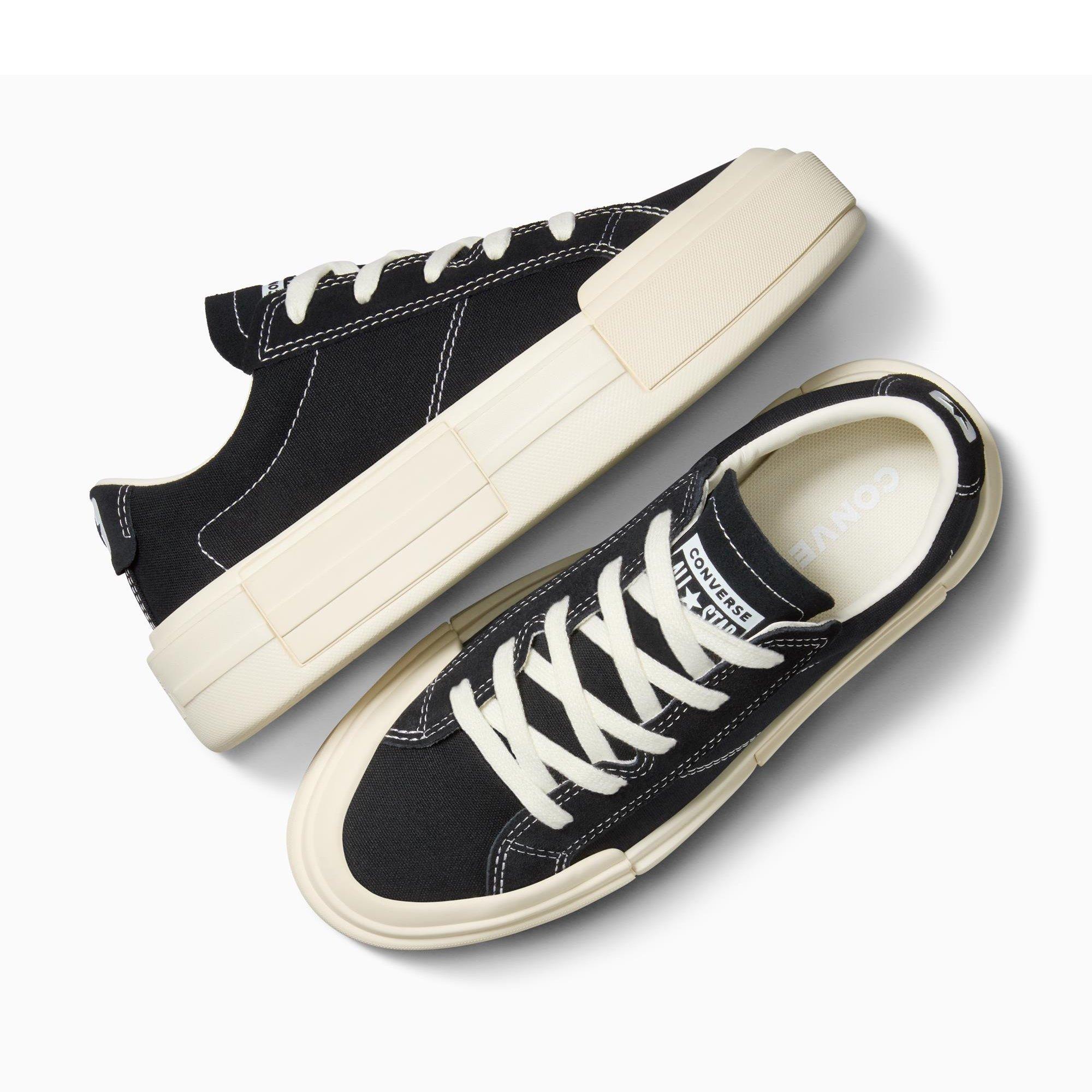 001-Black - Converse - Women's Chuck Taylor All Star Cru Canvas Trainers - 2