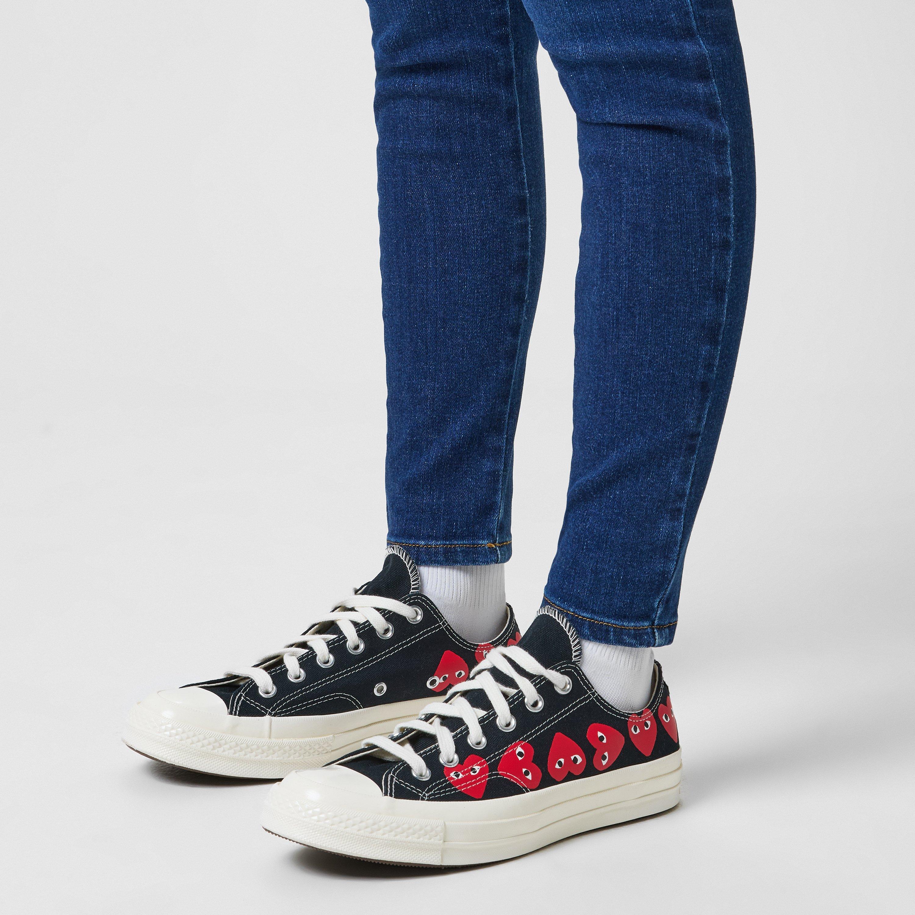 Black 1 - Comme des Garcons PLAY - Multi Hearts-Print Low-Top Sneakers - 2