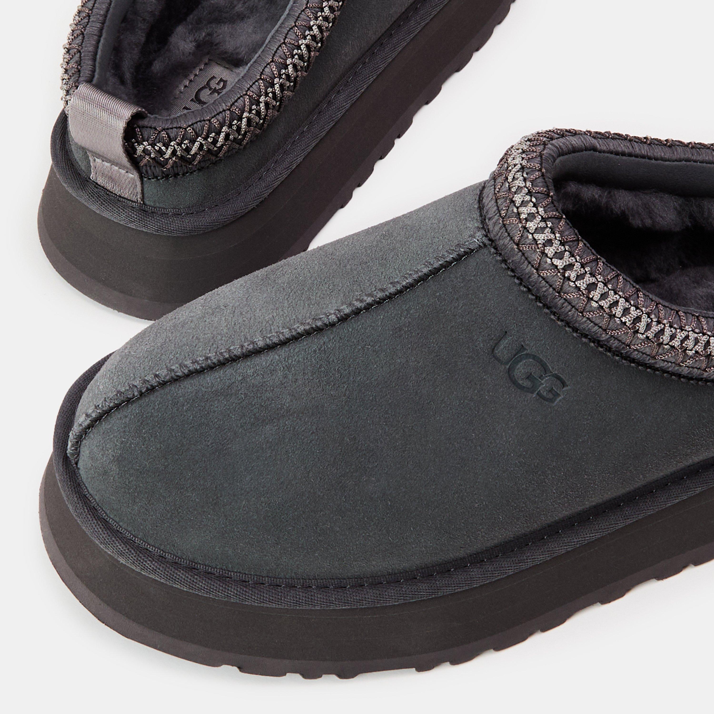 Obsidian - Ugg - Womens Tazz II - 4