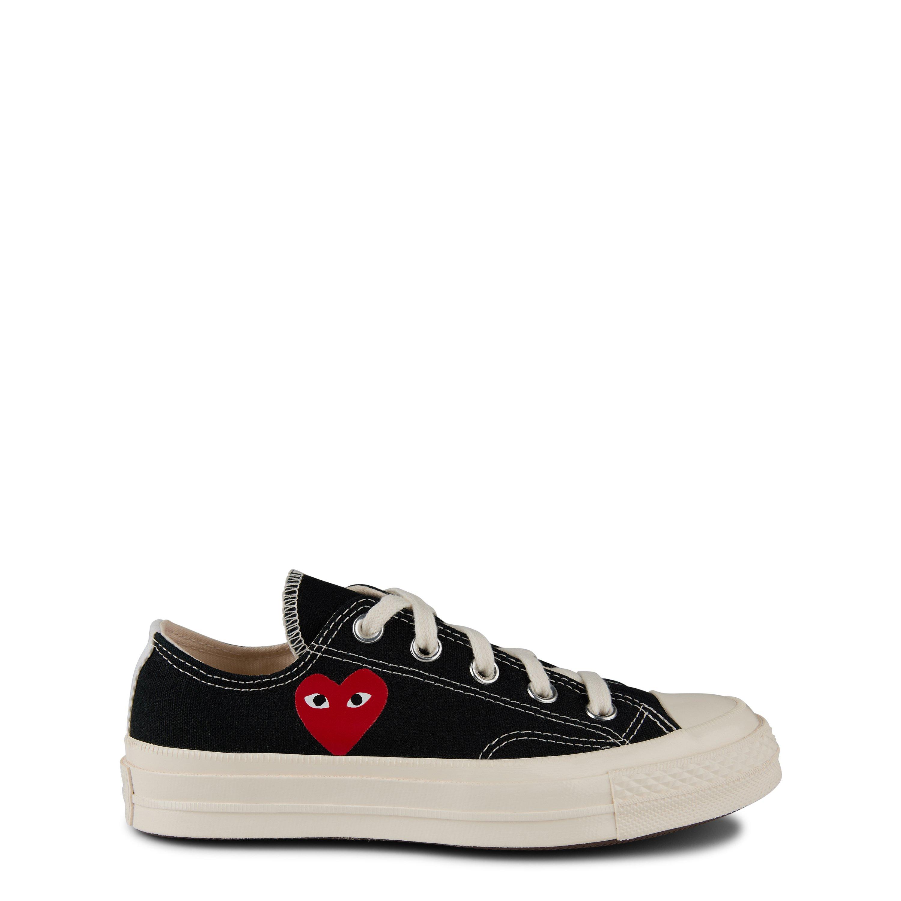 Black 1 - Comme des Garcons PLAY - X Converse Chuck 70 Peeping Heart Low Trainers - 1