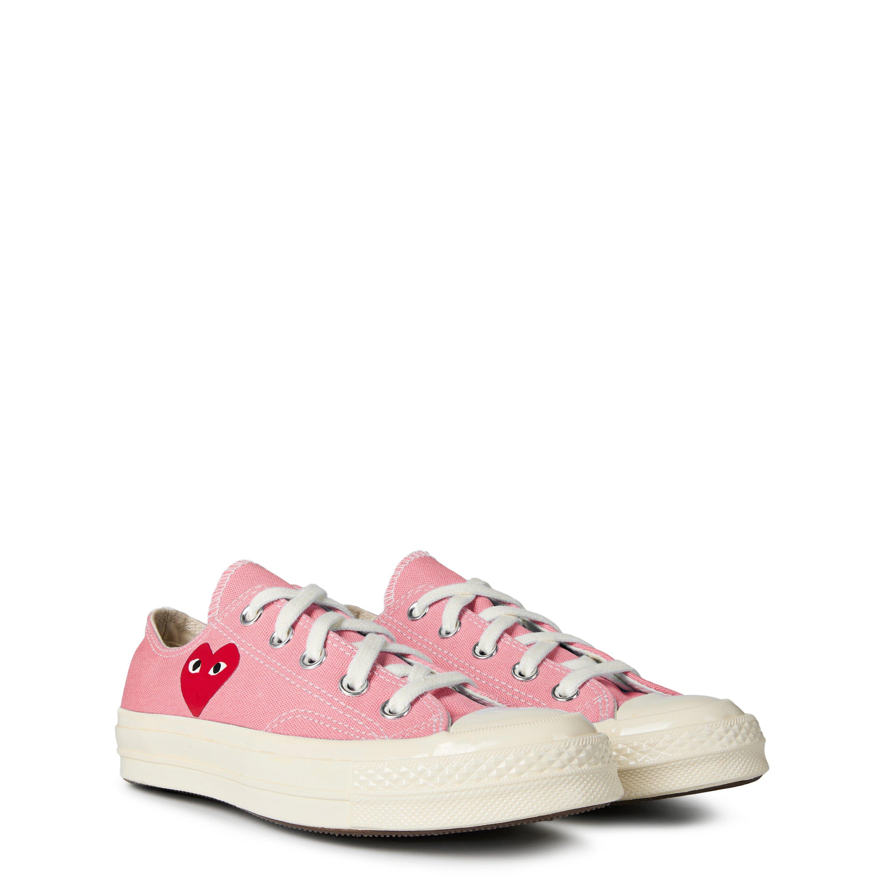 Pink - Comme des Garcons PLAY - X Converse Chuck 70 Peeping Heart Low Trainers - 3