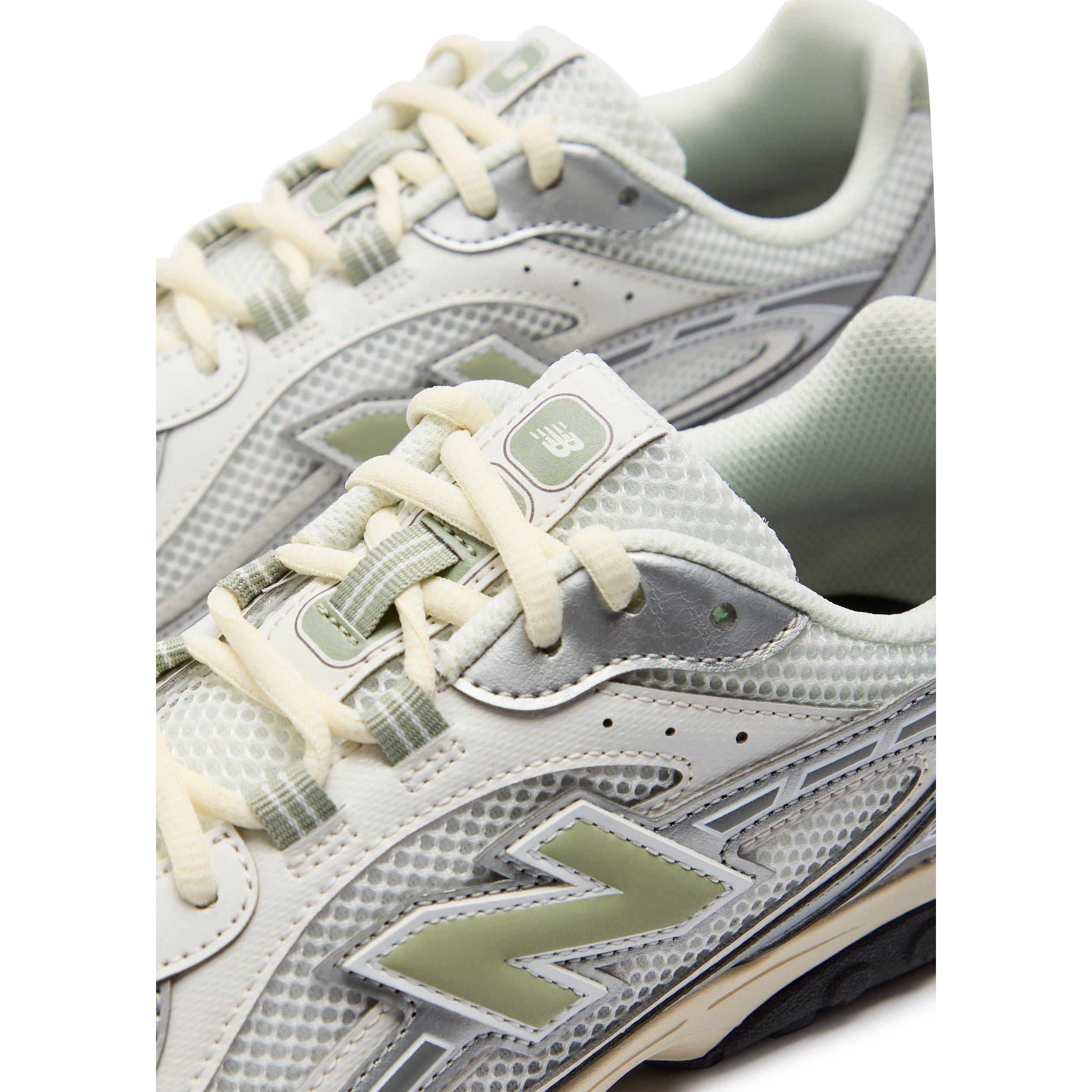 GREY AND OTHER - New Balance - 204L SNEAKER - 4