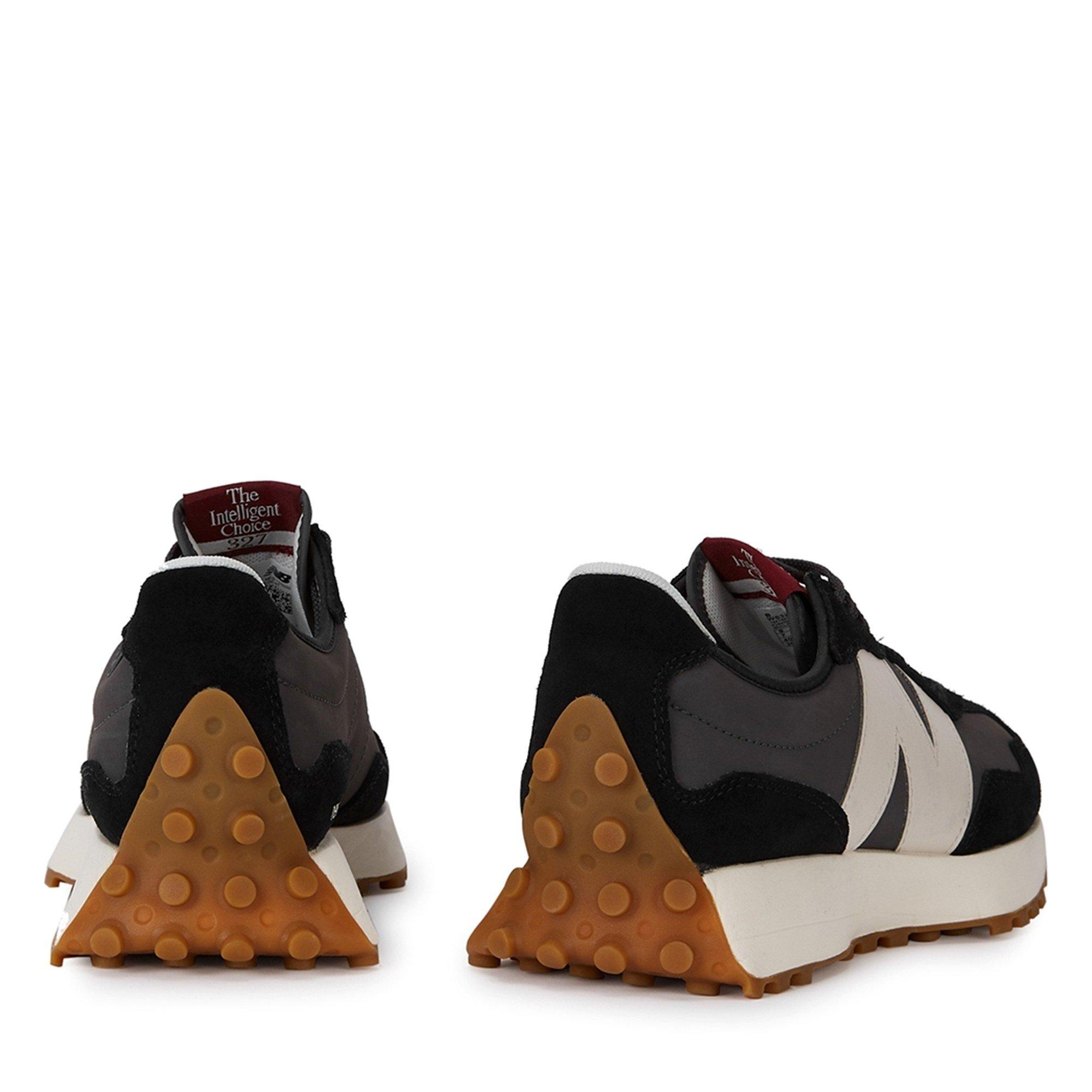 BLACK - New Balance - 327 FUTURE CLASSICS SNEAKER - 4