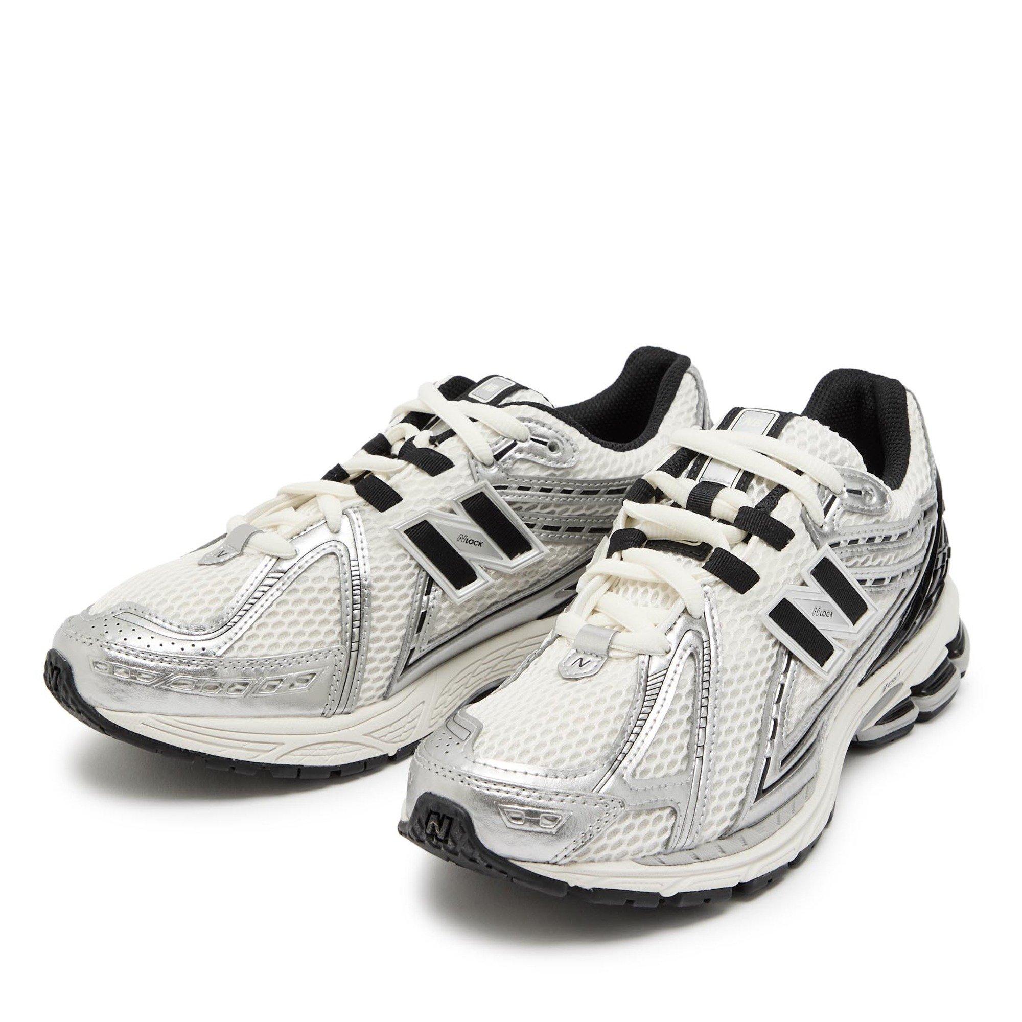 BLACK AND BLACK - New Balance - Men's 1906R Runners - 3