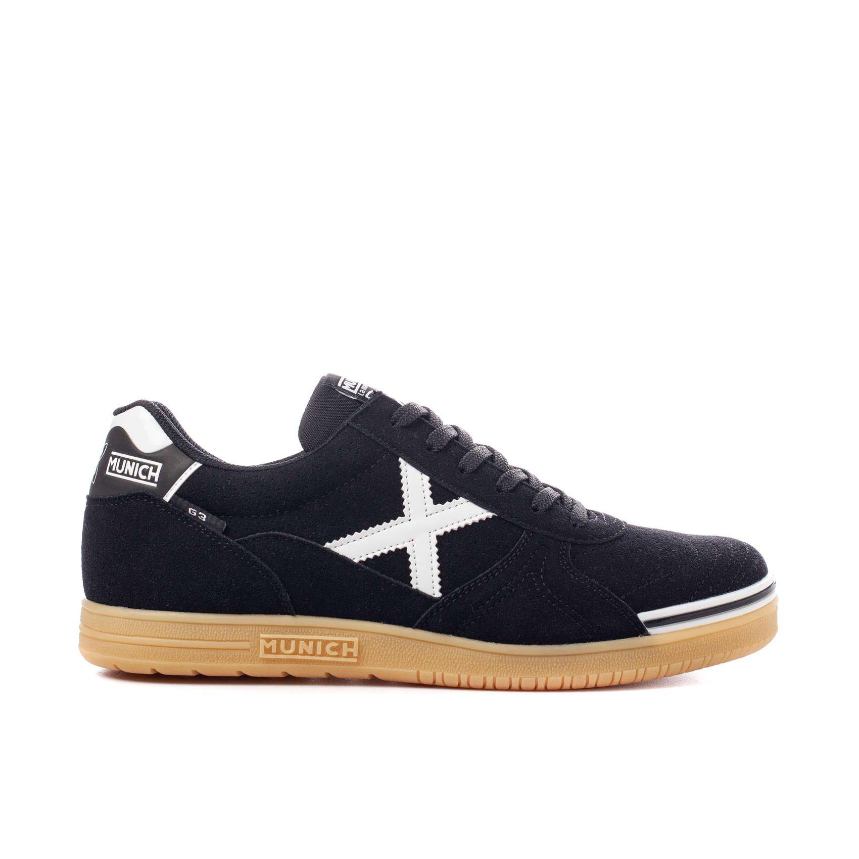Munich Men's G3 Profit Indoor Football Shoes - Black/White - 7.5 (41)