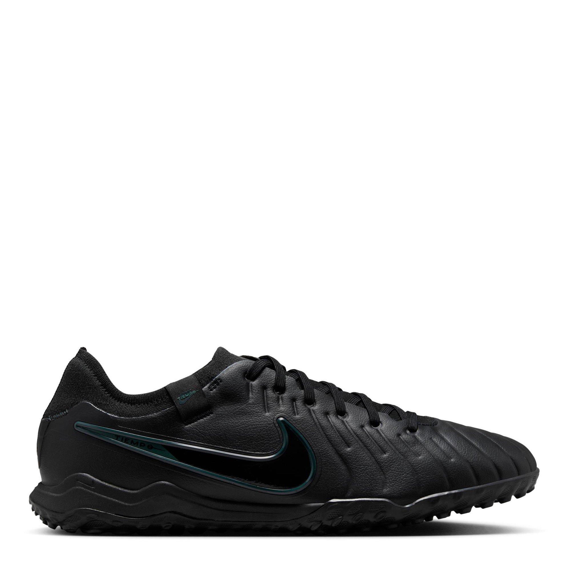 All black nike tiempos online